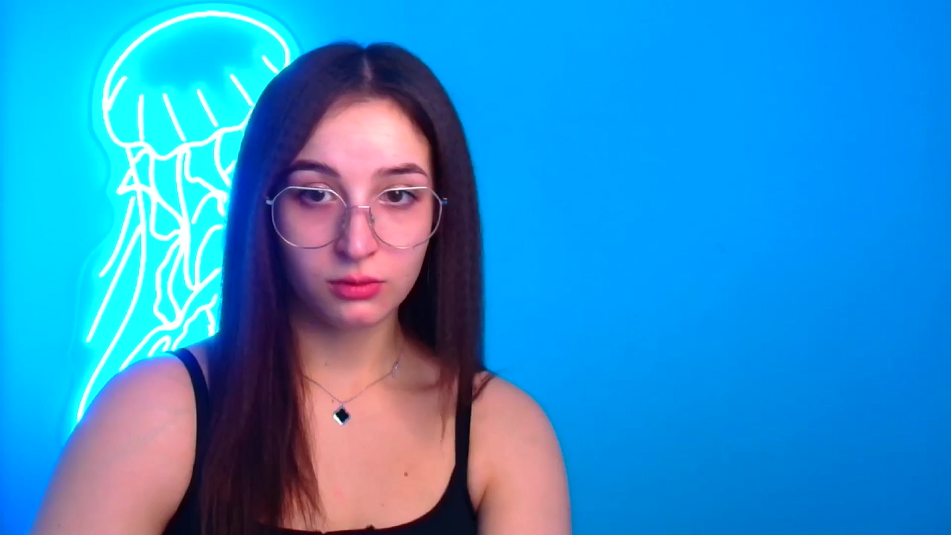 Gallery image thumbnail from Lilli_Fun's myfreecams stream on, 12/15/2024, 13:08 image 14 of 20