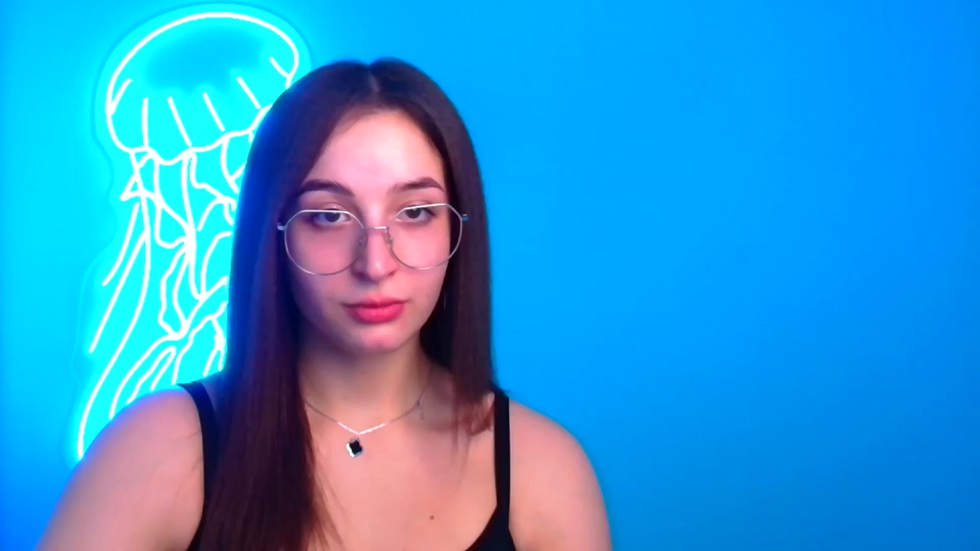 Gallery image thumbnail from Lilli_Fun's myfreecams stream on, 12/15/2024, 13:36 image 1 of 20