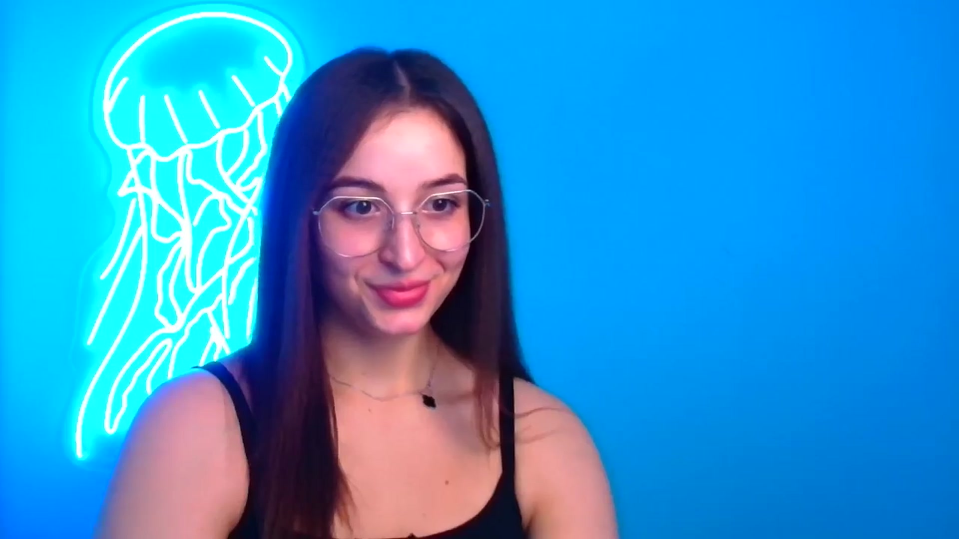 Gallery image thumbnail from Lilli_Fun's myfreecams stream on, 12/15/2024, 13:36 image 11 of 20