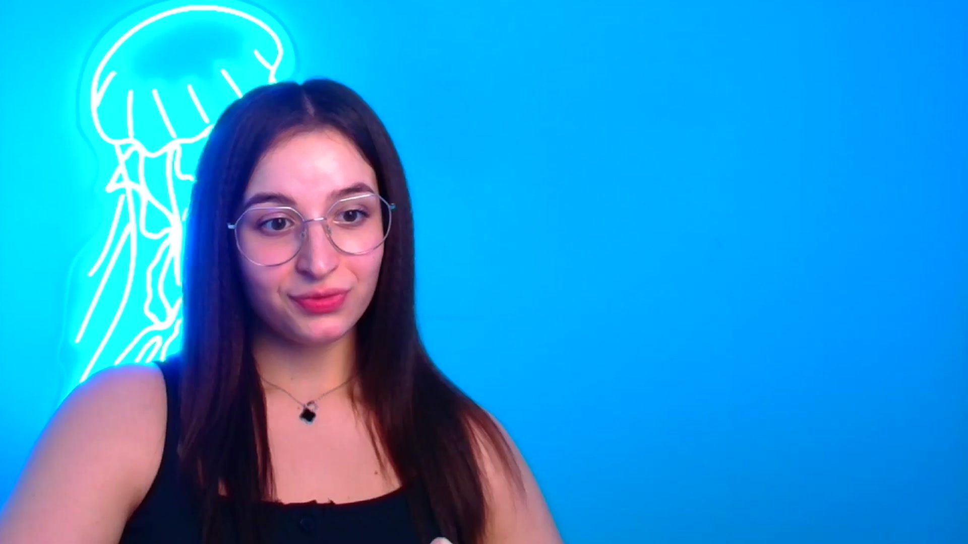 Gallery image thumbnail from Lilli_Fun's myfreecams stream on, 12/15/2024, 17:51 image 20 of 20