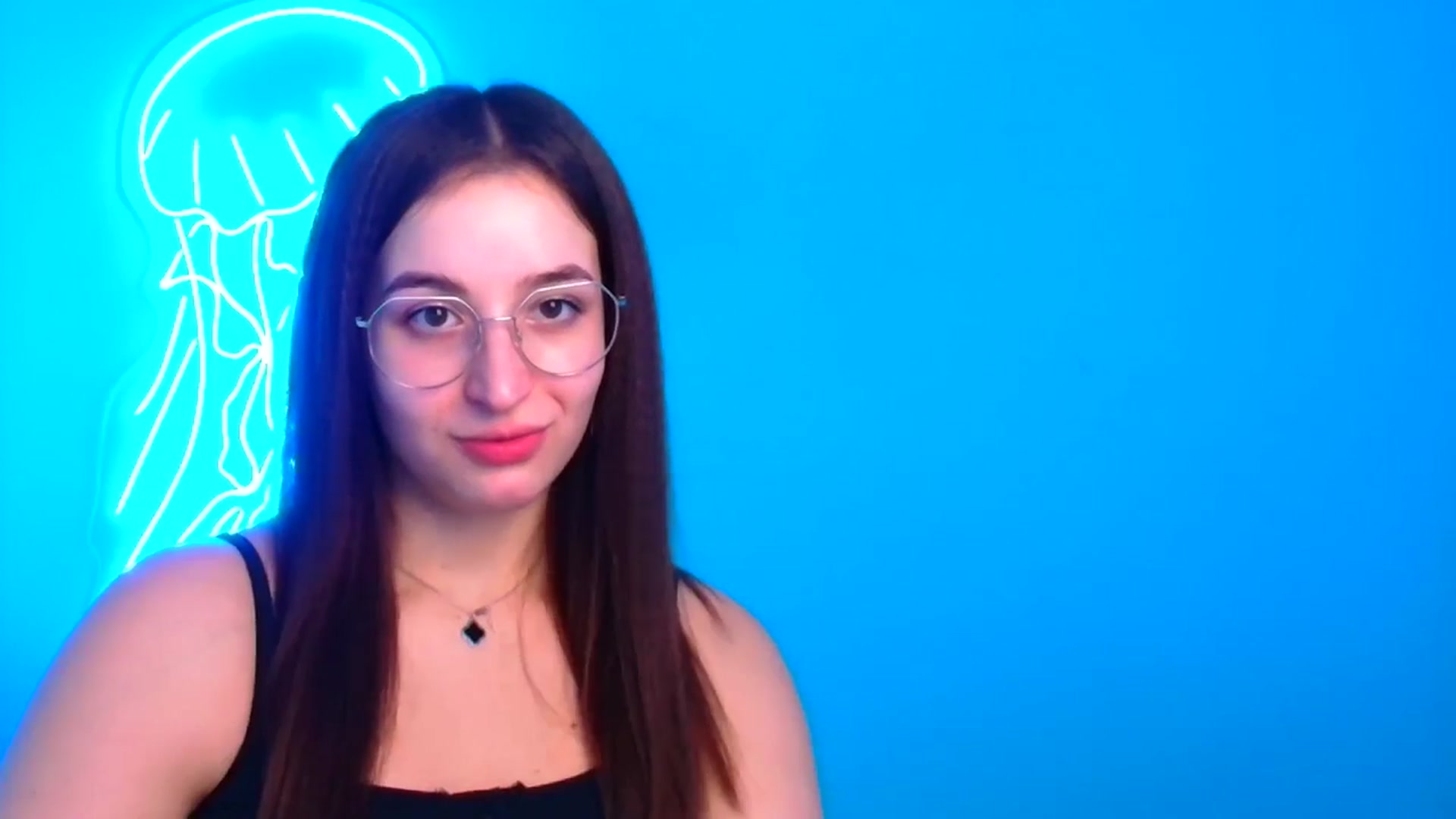 Gallery image thumbnail from Lilli_Fun's myfreecams stream on, 12/15/2024, 17:51 image 10 of 20