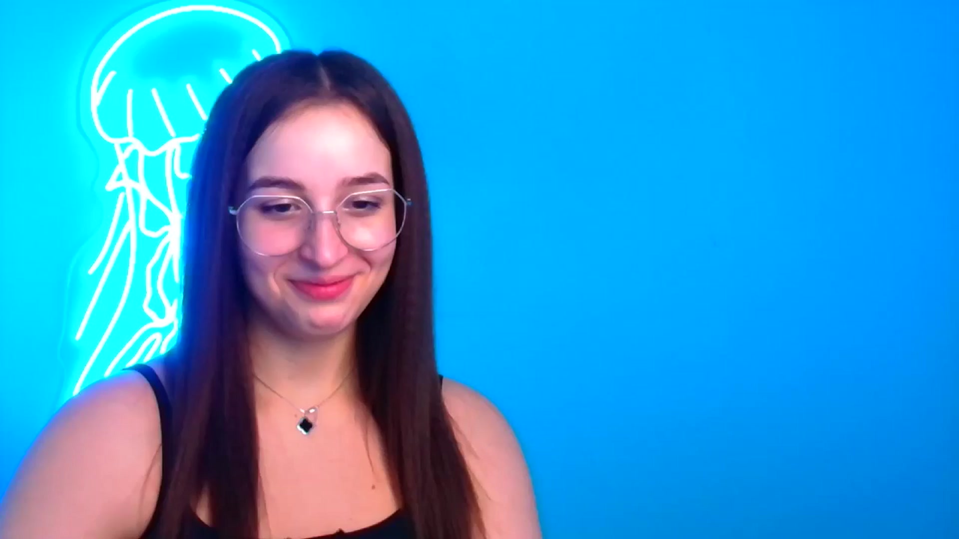 Gallery image thumbnail from Lilli_Fun's myfreecams stream on, 12/15/2024, 17:51 image 13 of 20