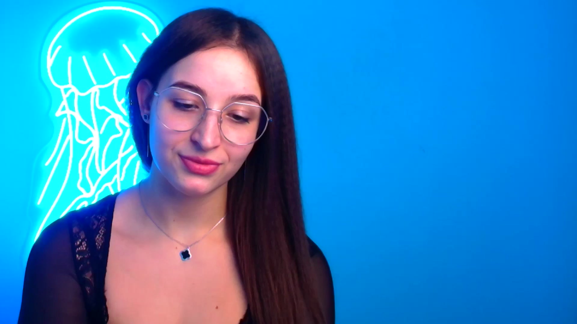 Gallery image thumbnail from Lilli_Fun's myfreecams stream on, 12/16/2024, 15:02 image 20 of 20