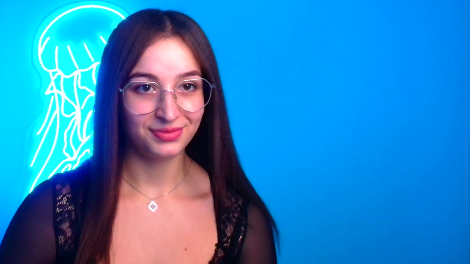 Gallery image thumbnail from Lilli_Fun's myfreecams stream on, 12/16/2024, 15:02 image 12 of 20