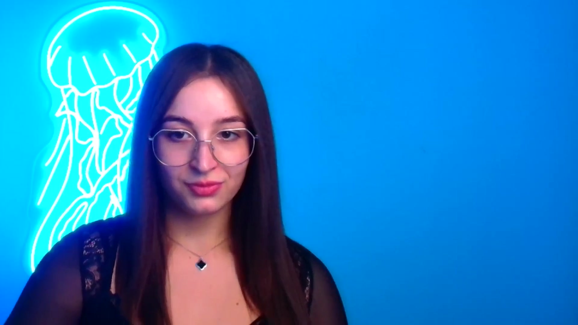 Gallery image thumbnail from Lilli_Fun's myfreecams stream on, 12/16/2024, 15:02 image 8 of 20