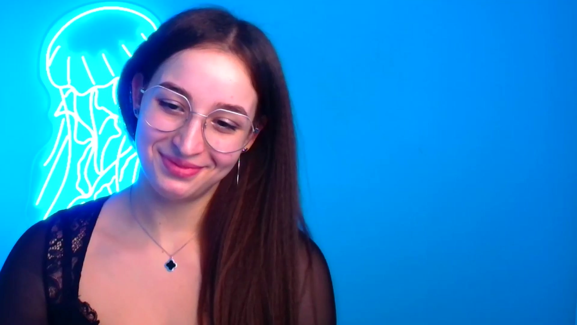 Gallery image thumbnail from Lilli_Fun's myfreecams stream on, 12/16/2024, 17:51 image 20 of 20
