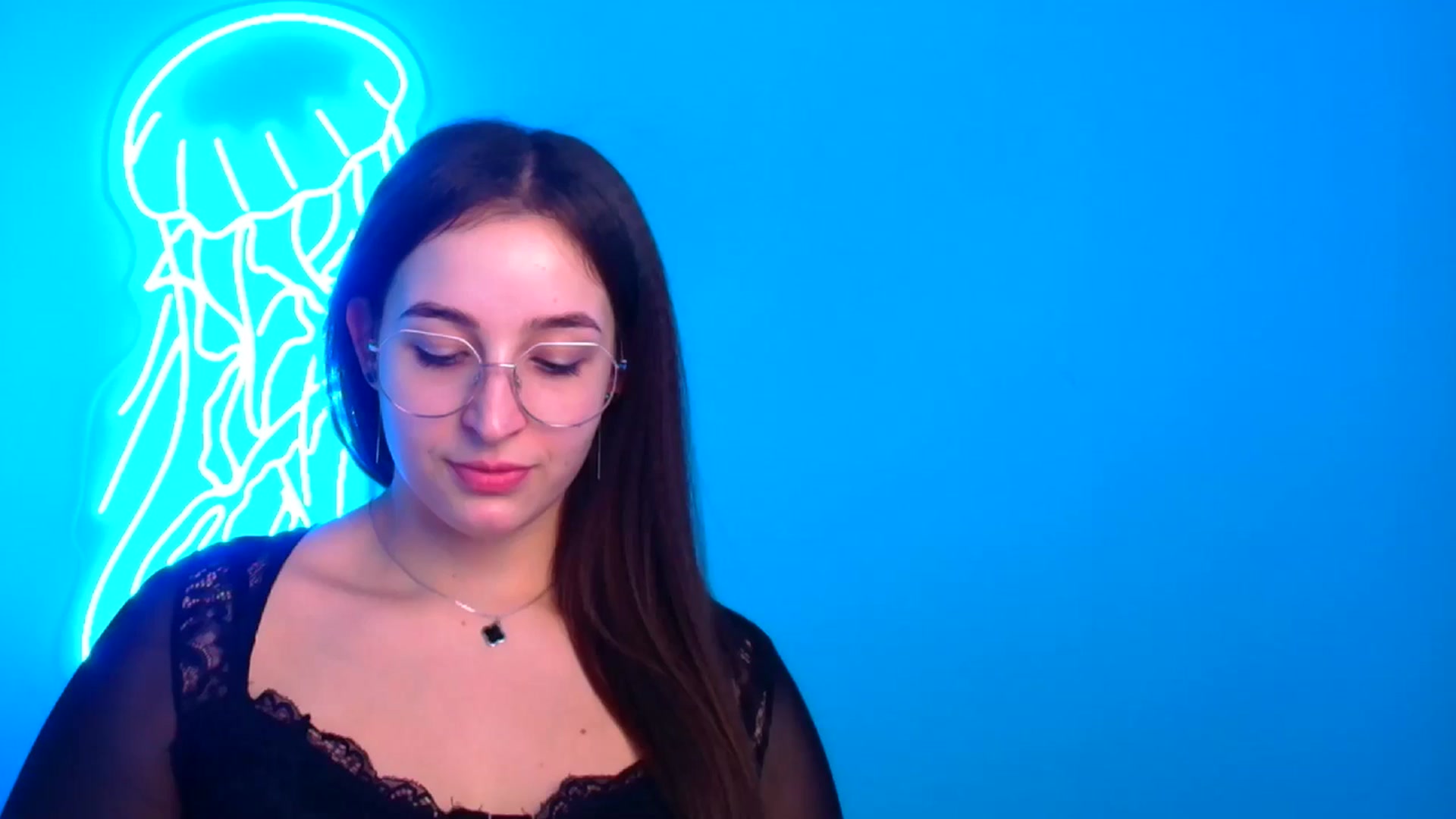 Gallery image thumbnail from Lilli_Fun's myfreecams stream on, 12/16/2024, 20:49 image 11 of 20