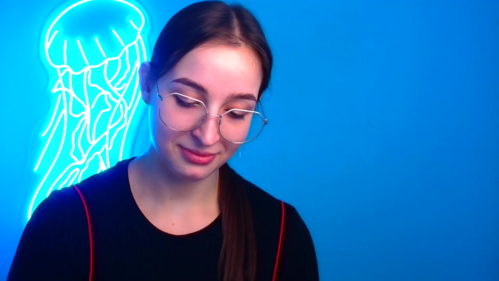 Gallery image thumbnail from Lilli_Fun's myfreecams stream on, 12/18/2024, 16:23 image 20 of 20