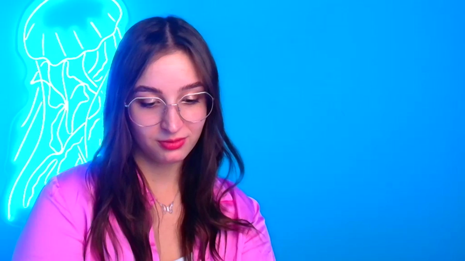 Gallery image thumbnail from Lilli_Fun's myfreecams stream on, 12/22/2024, 13:02 image 16 of 20