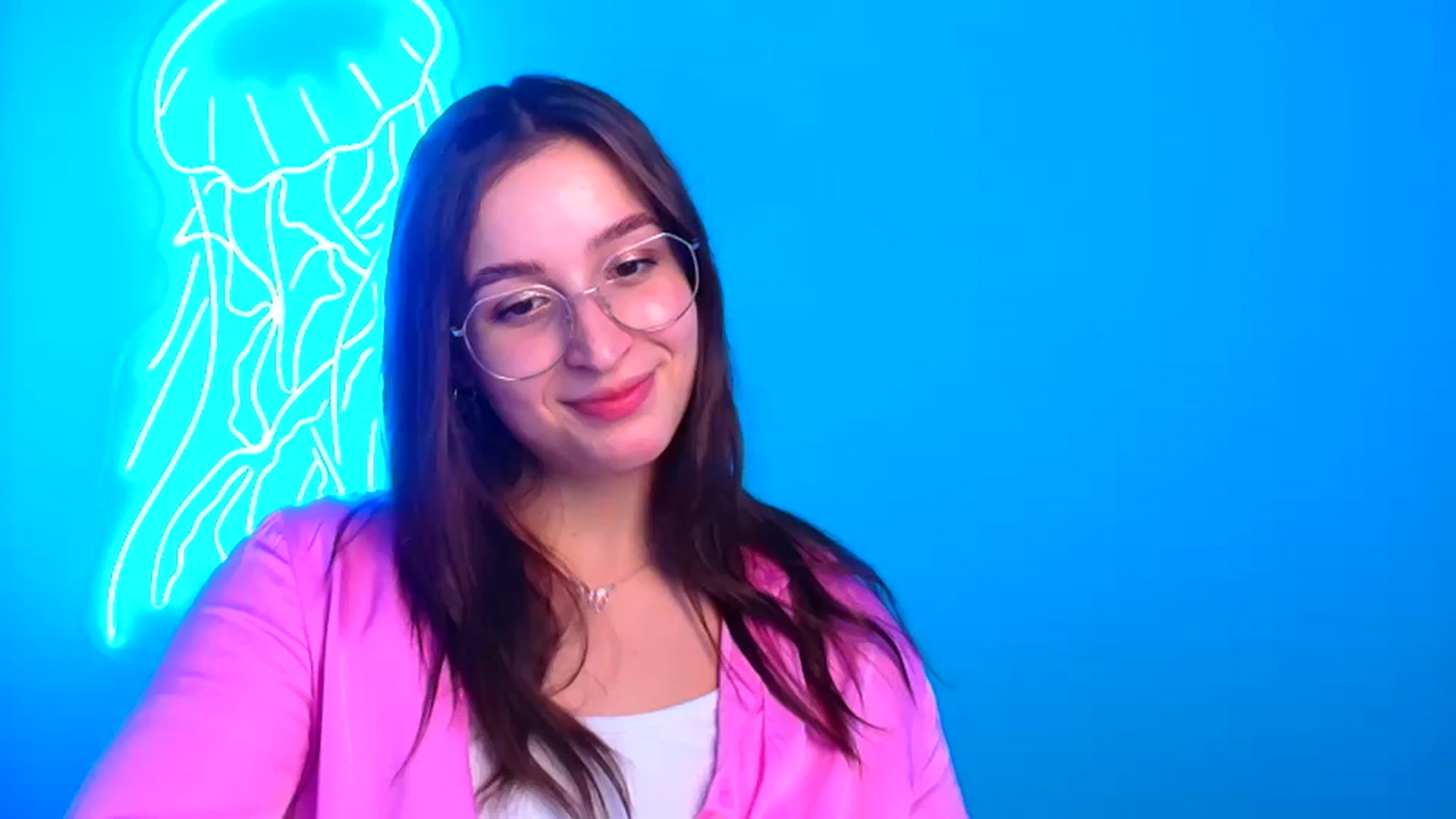 Gallery image thumbnail from Lilli_Fun's myfreecams stream on, 12/22/2024, 19:11 image 10 of 20