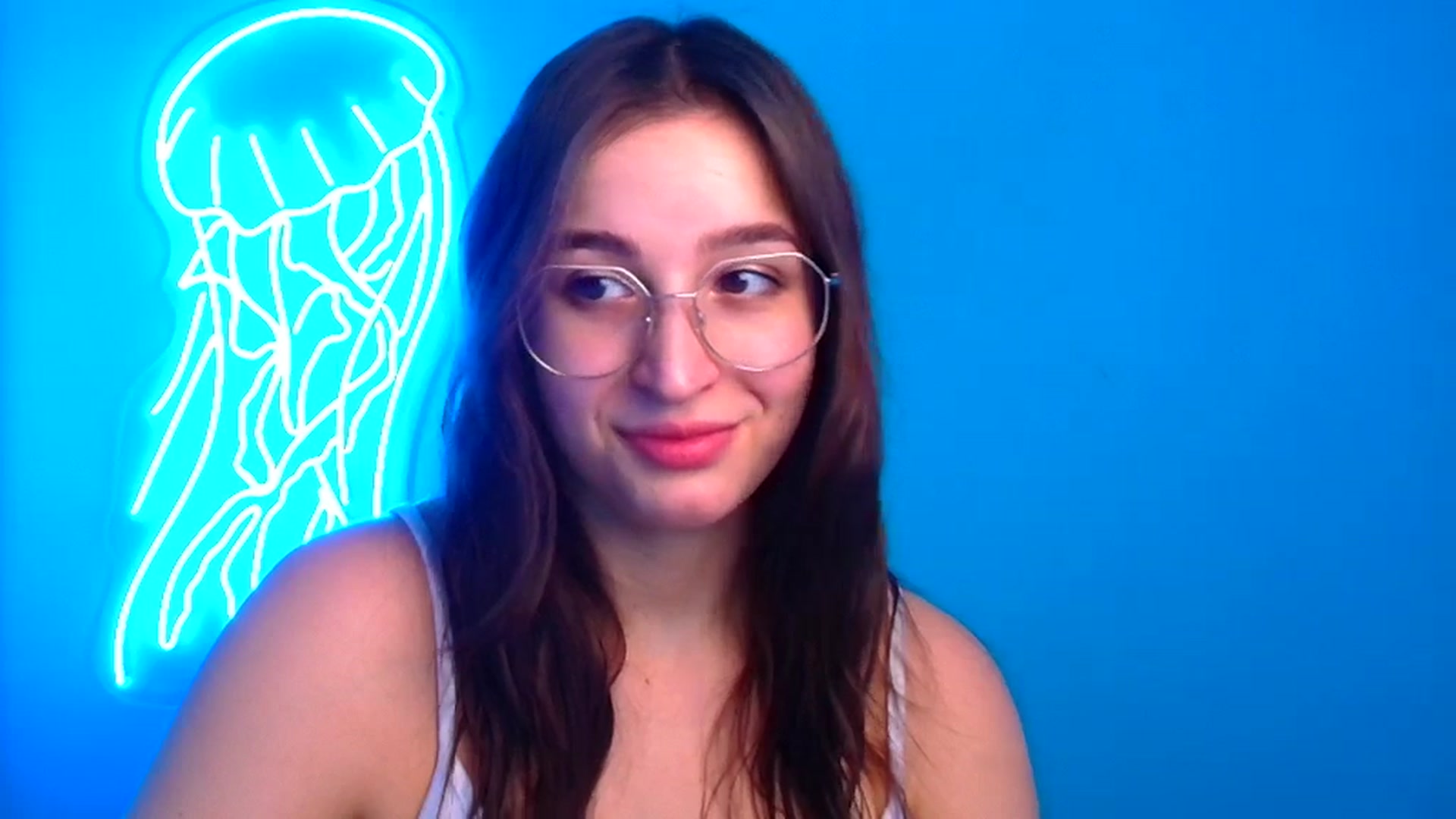 Gallery image thumbnail from Lilli_Fun's myfreecams stream on, 12/23/2024, 08:36 image 6 of 20