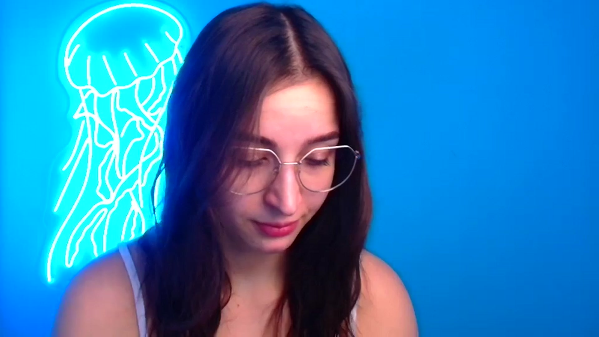 Gallery image thumbnail from Lilli_Fun's myfreecams stream on, 12/23/2024, 08:36 image 18 of 20