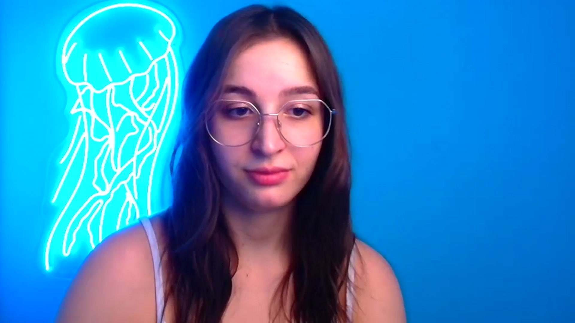 Gallery image thumbnail from Lilli_Fun's myfreecams stream on, 12/23/2024, 08:36 image 9 of 20