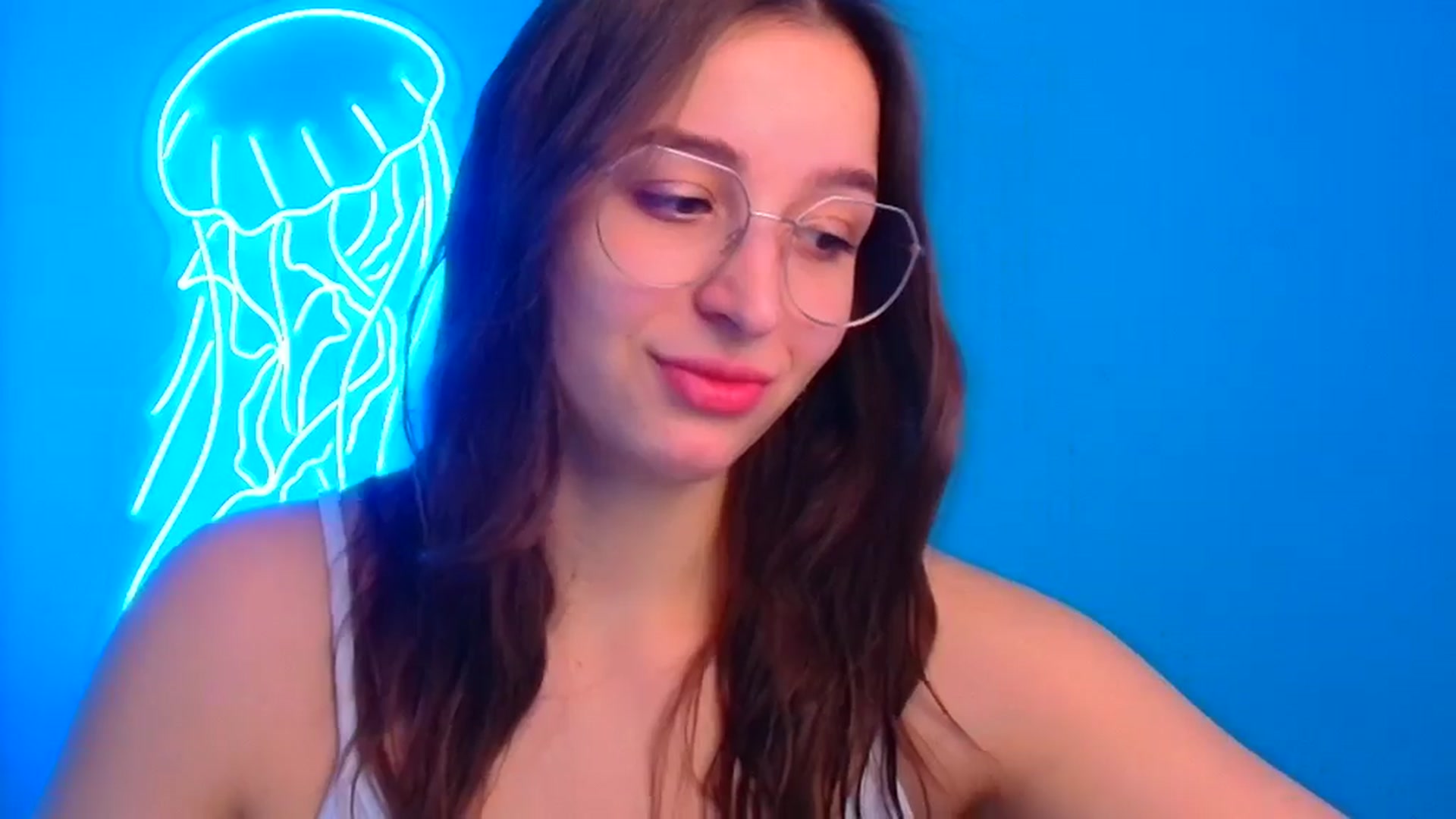 Gallery image thumbnail from Lilli_Fun's myfreecams stream on, 12/23/2024, 09:55 image 2 of 20