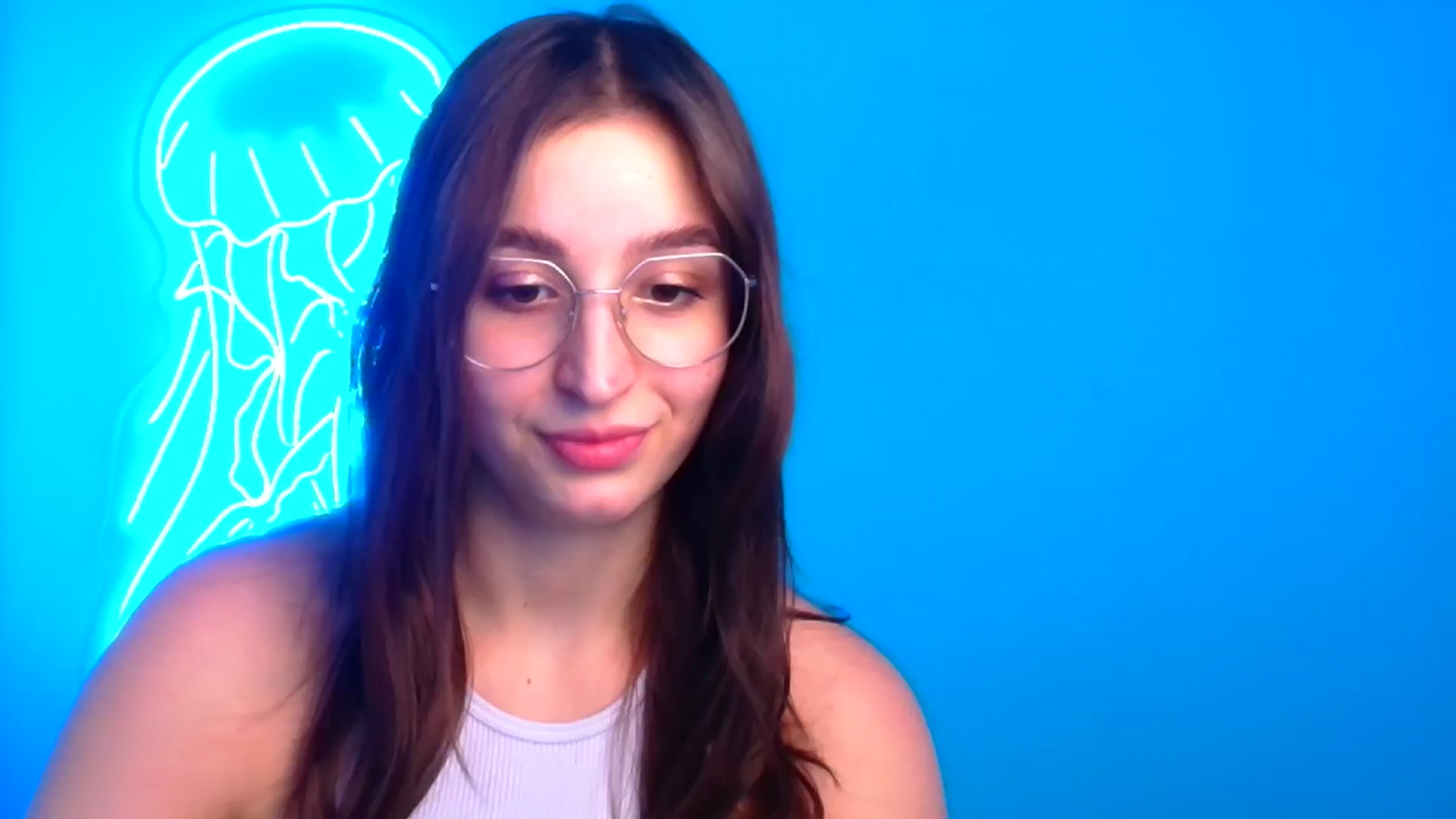 Gallery image thumbnail from Lilli_Fun's myfreecams stream on, 12/24/2024, 14:47 image 17 of 20