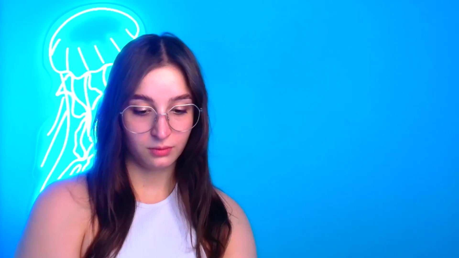 Gallery image thumbnail from Lilli_Fun's myfreecams stream on, 12/24/2024, 16:21 image 13 of 20