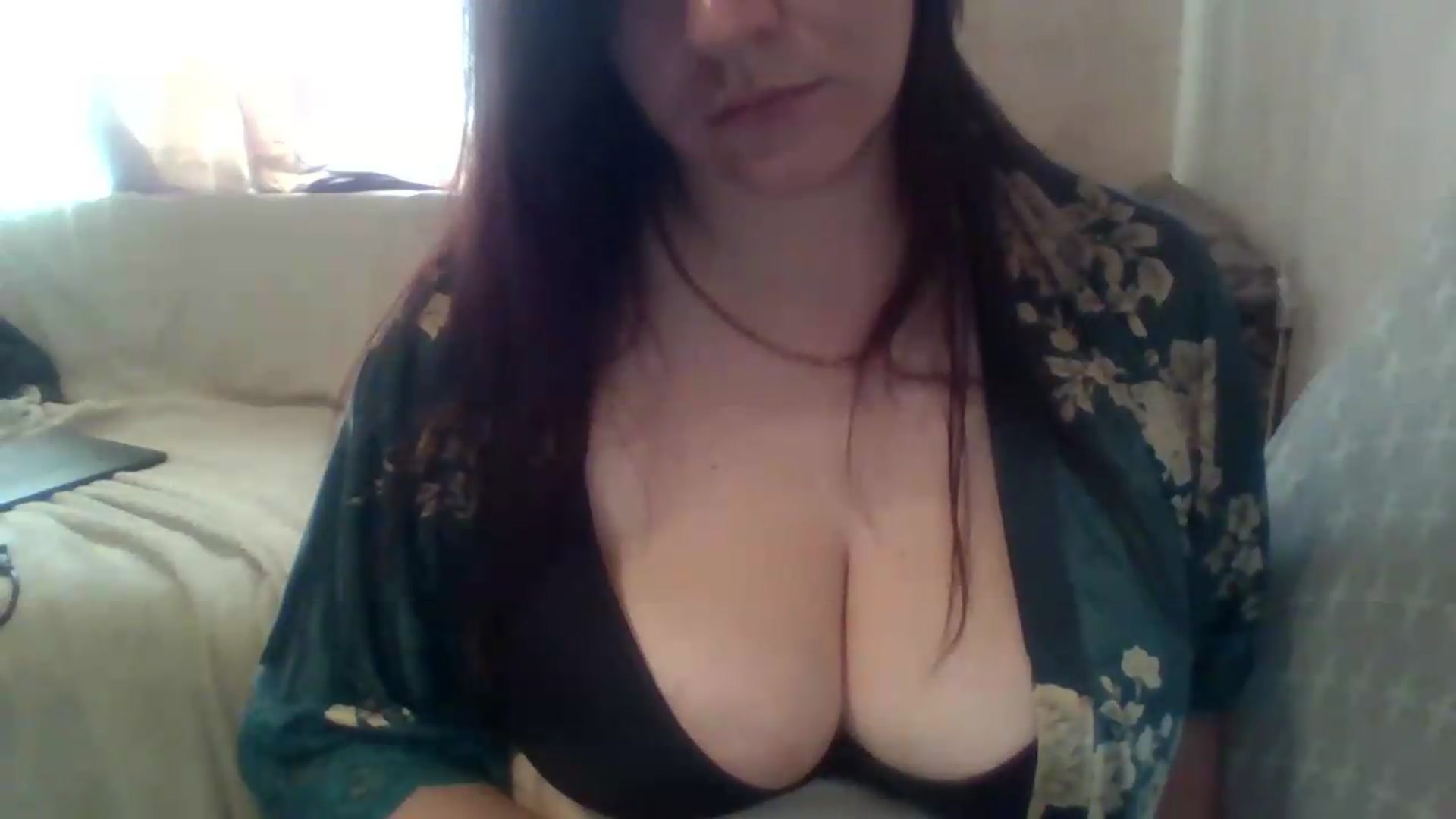 Gallery image thumbnail from LillianDanielas's myfreecams stream on, 06/02/2026, 09:05 image 13 of 20