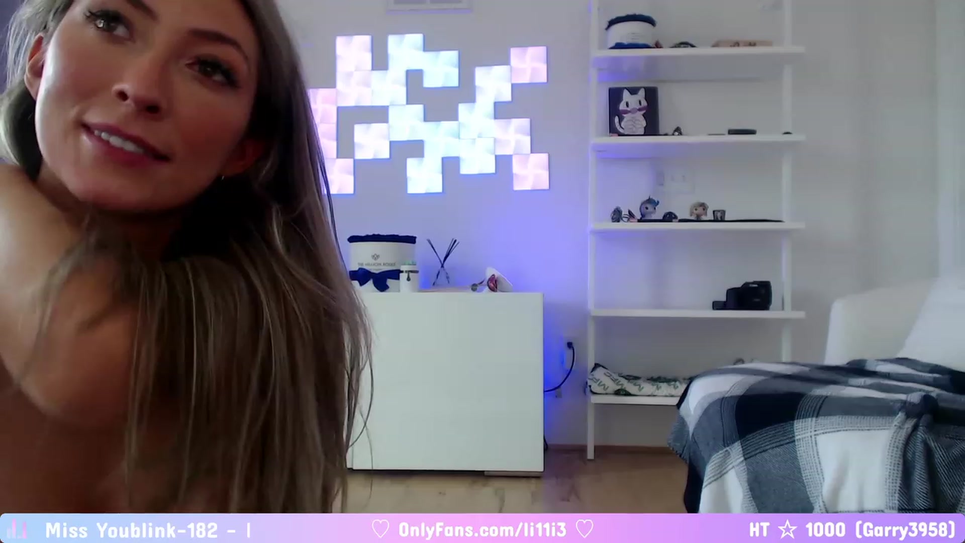 Gallery image thumbnail from LillieCat's myfreecams stream on, 04/21/2023, 19:51 image 11 of 20