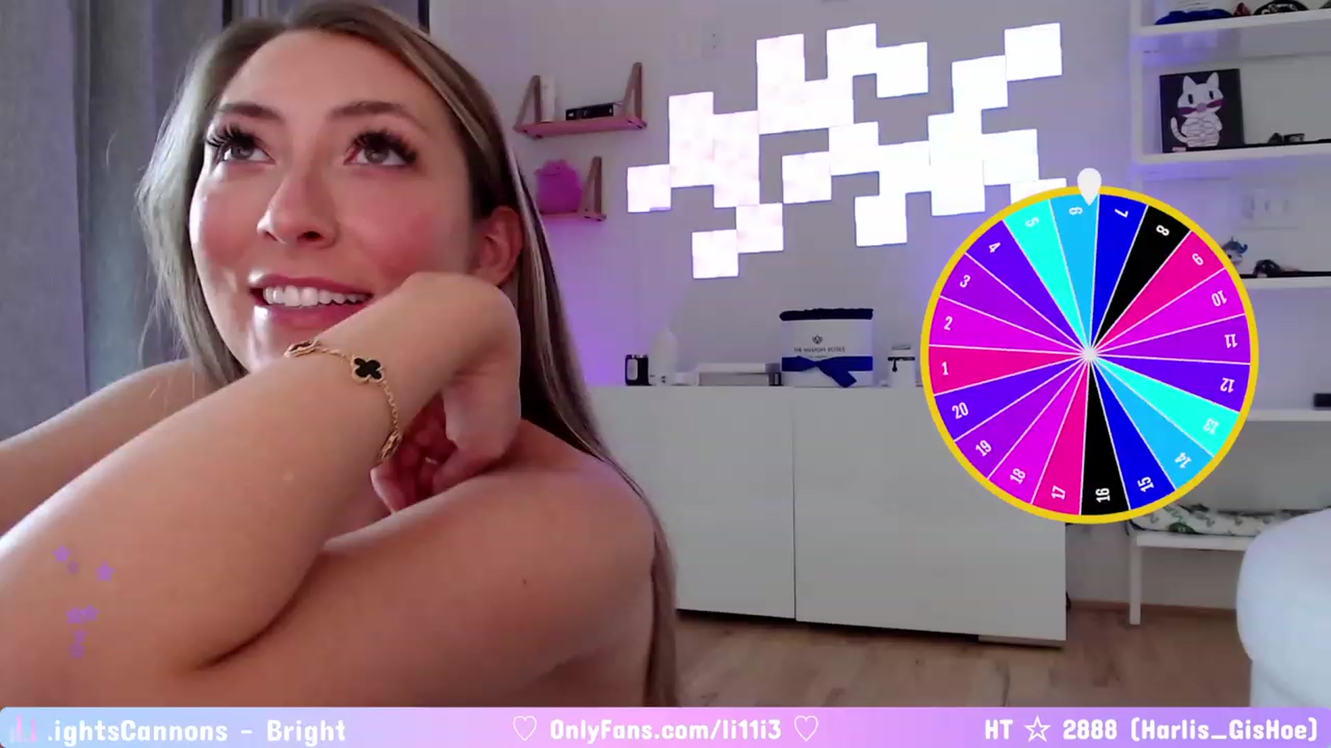 Gallery image thumbnail from LillieCat's myfreecams stream on, 07/24/2023, 17:54 image 15 of 20