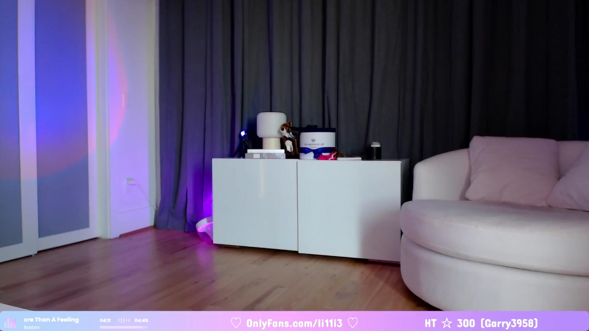 Gallery image thumbnail from LillieCat's myfreecams stream on, 10/12/2024, 21:29 image 2 of 20