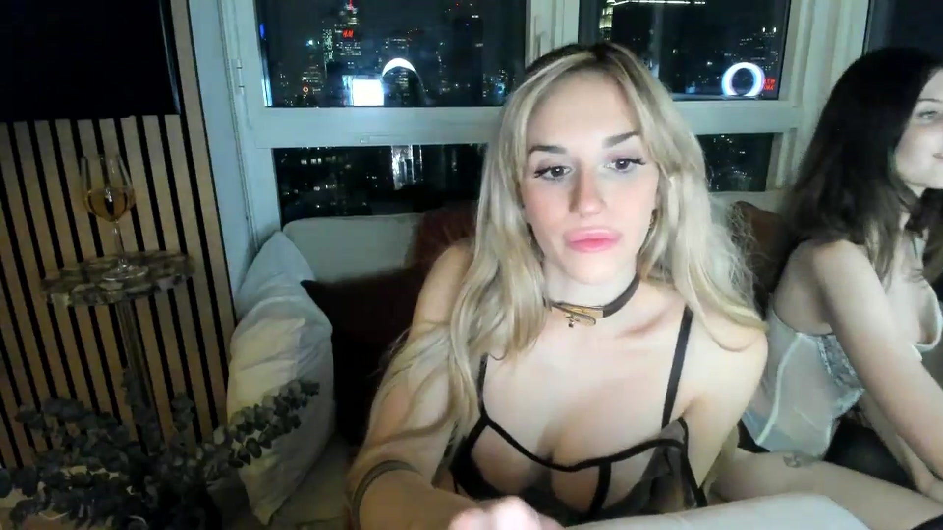 Gallery image thumbnail from LillieQ's myfreecams stream on, 06/13/2025, 06:24 image 4 of 20