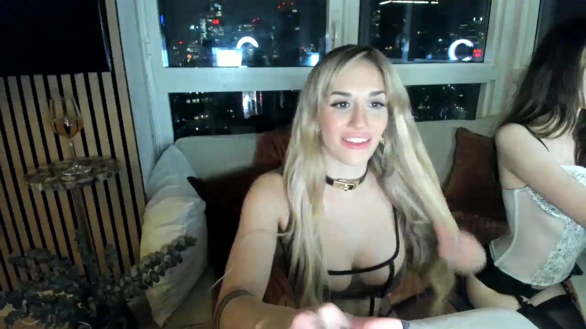 Gallery image thumbnail from LillieQ's myfreecams stream on, 06/13/2025, 06:24 image 10 of 20