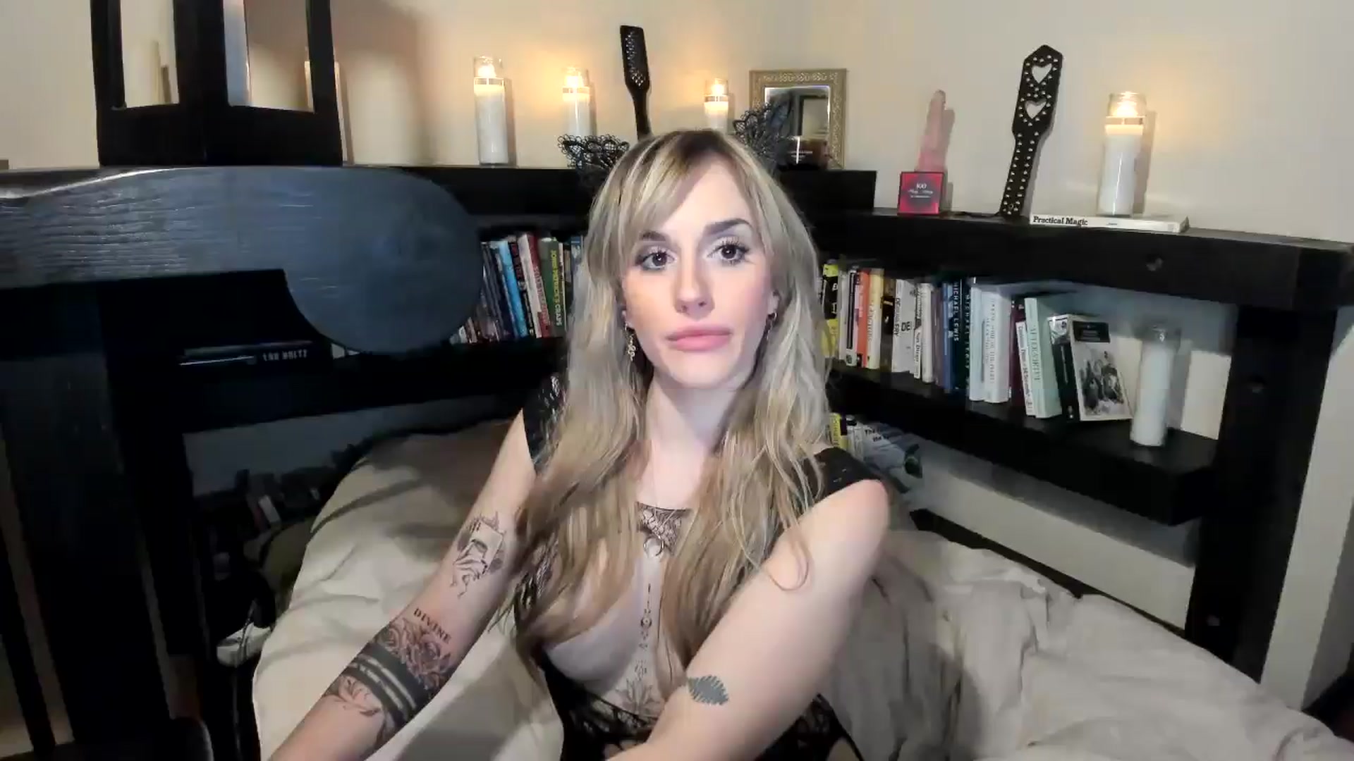 Gallery image thumbnail from LillieQ's myfreecams stream on, 06/28/2025, 08:26 image 1 of 20