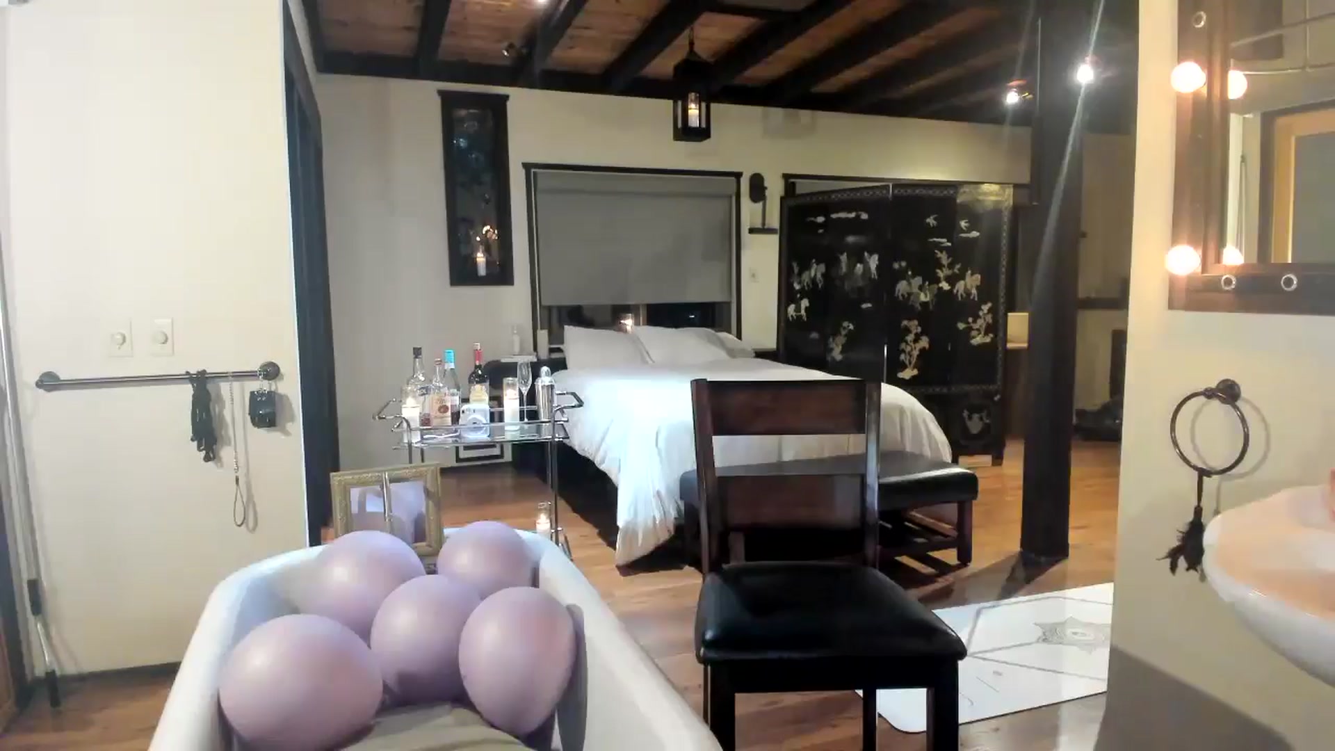 Gallery image thumbnail from LillieQ's myfreecams stream on, 06/30/2025, 05:11 image 8 of 20