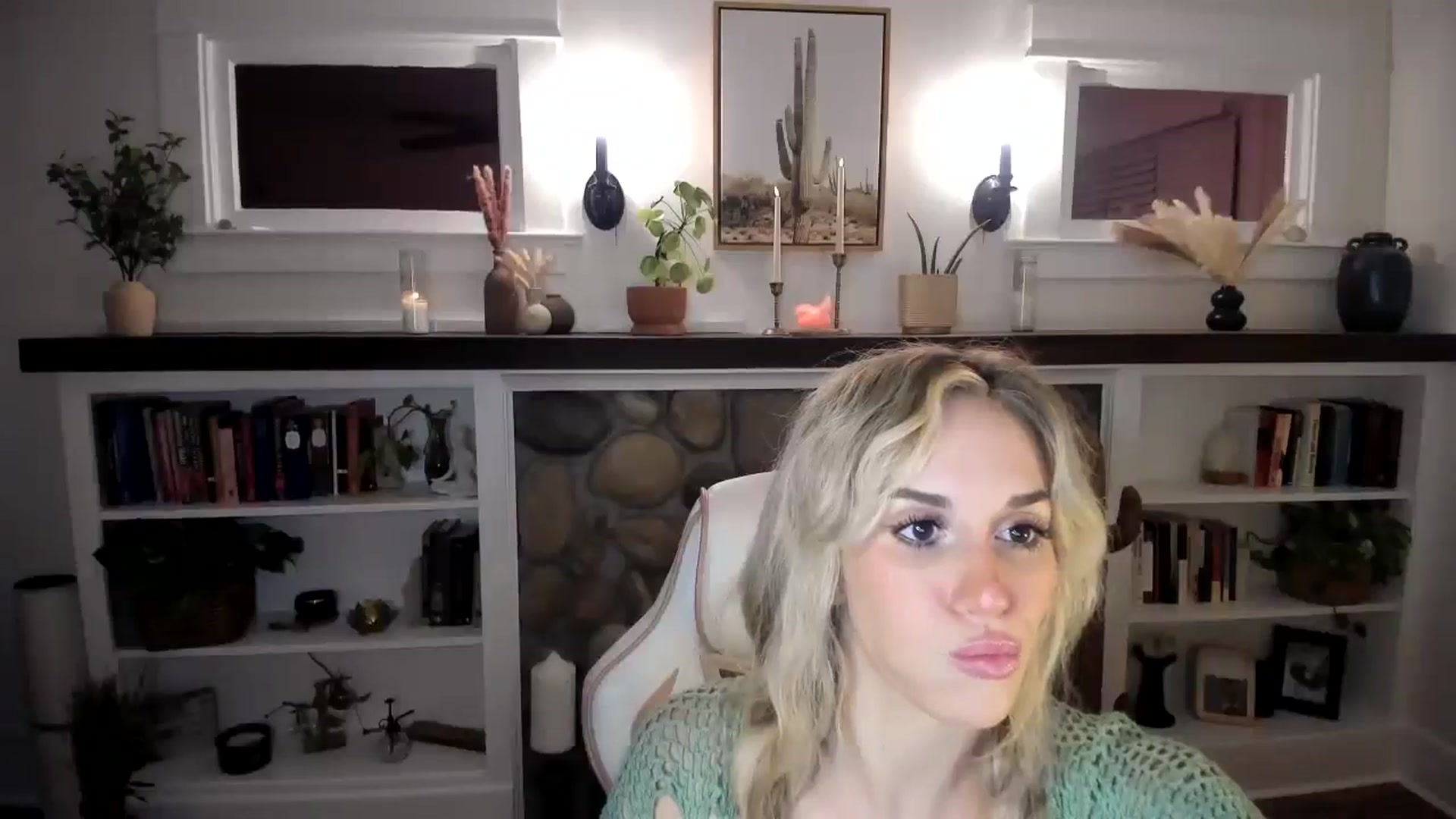 Gallery image thumbnail from LillieQ's myfreecams stream on, 07/19/2025, 10:00 image 4 of 20