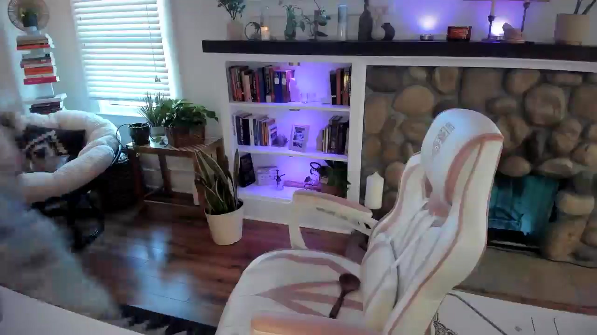 Gallery image thumbnail from LillieQ's myfreecams stream on, 07/24/2025, 02:44 image 16 of 20