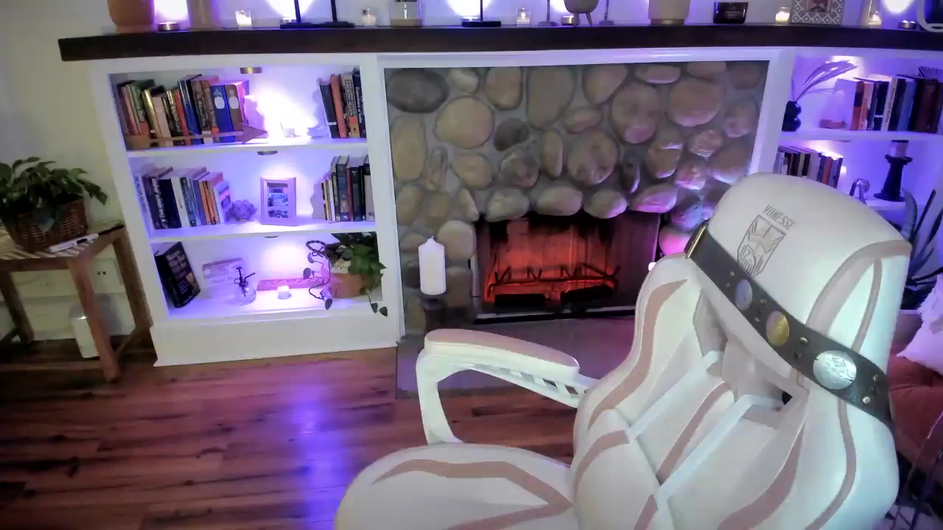 Gallery image thumbnail from LillieQ's myfreecams stream on, 07/31/2025, 07:15 image 20 of 20