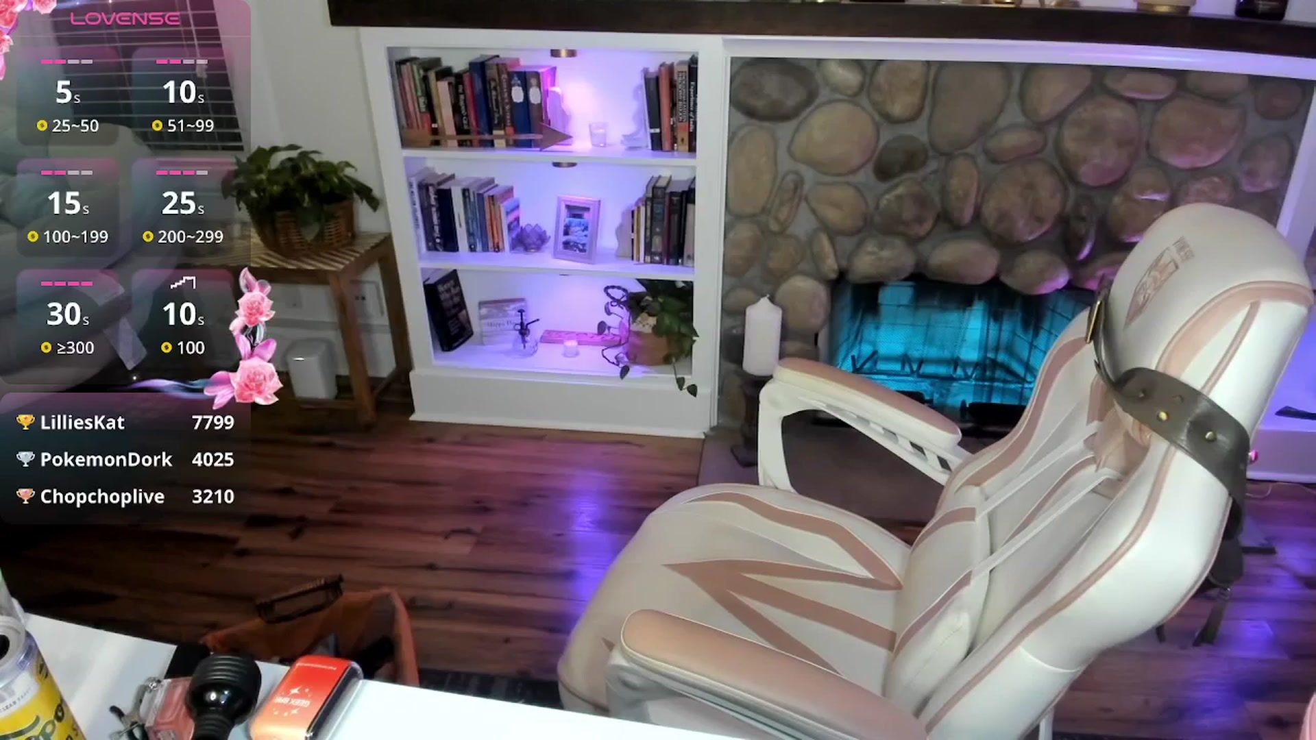 Gallery image thumbnail from LillieQ's myfreecams stream on, 08/01/2025, 12:07 image 8 of 20