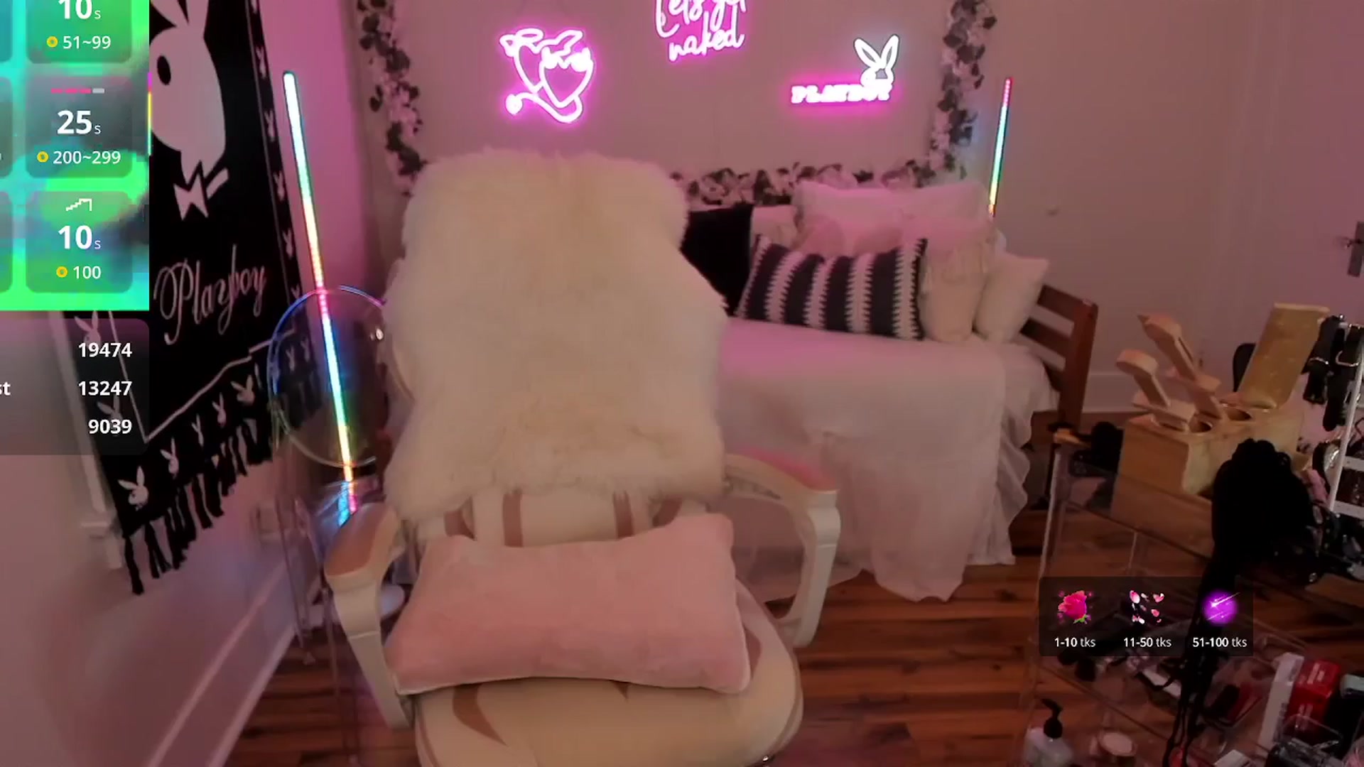 Gallery image thumbnail from LillieQ's myfreecams stream on, 08/31/2025, 13:54 image 16 of 20
