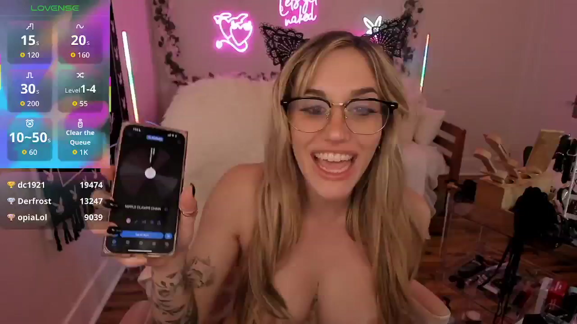 Gallery image thumbnail from LillieQ's myfreecams stream on, 08/31/2025, 14:45 image 6 of 20