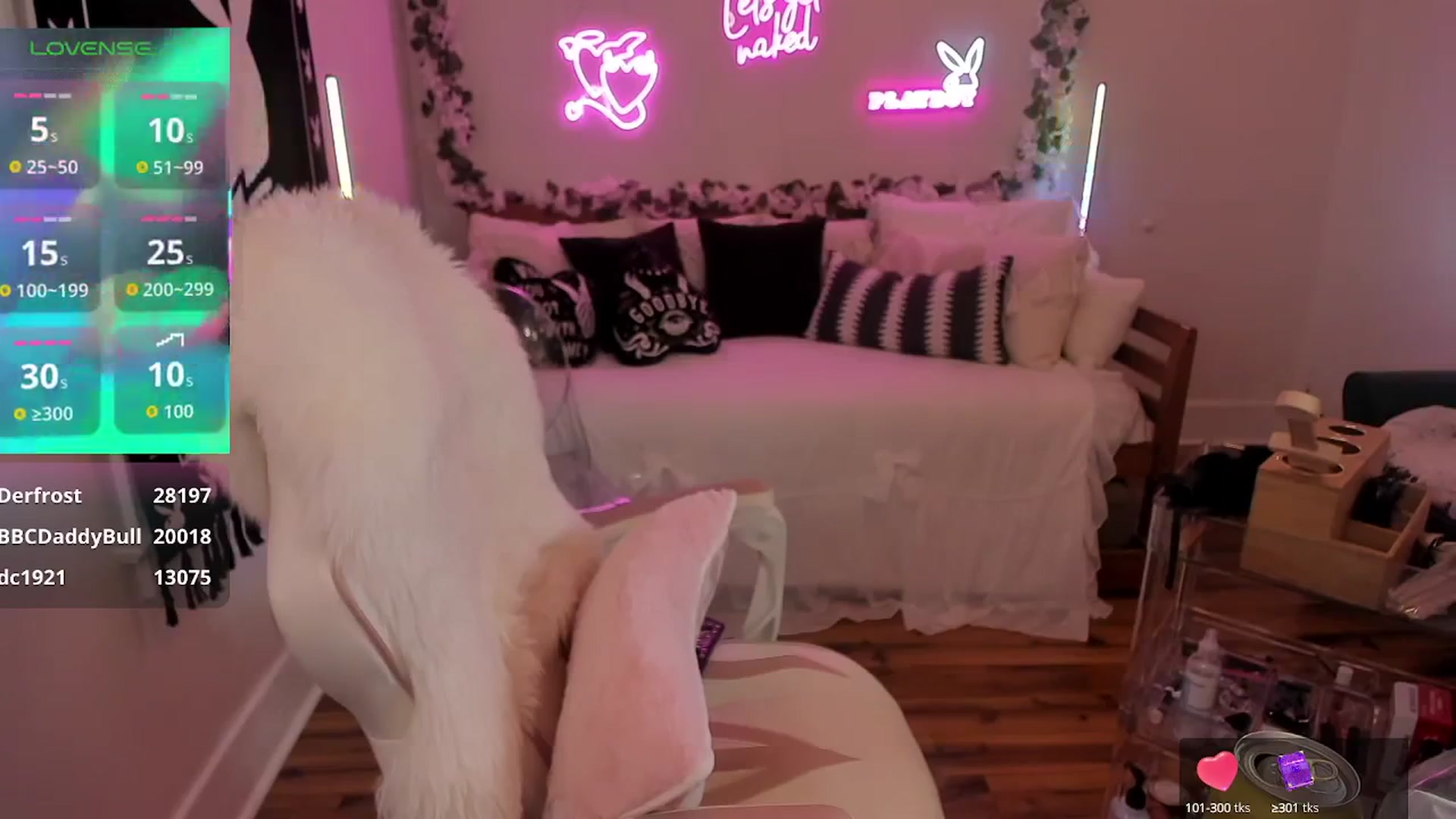 Gallery image thumbnail from LillieQ's myfreecams stream on, 09/01/2025, 09:03 image 14 of 20