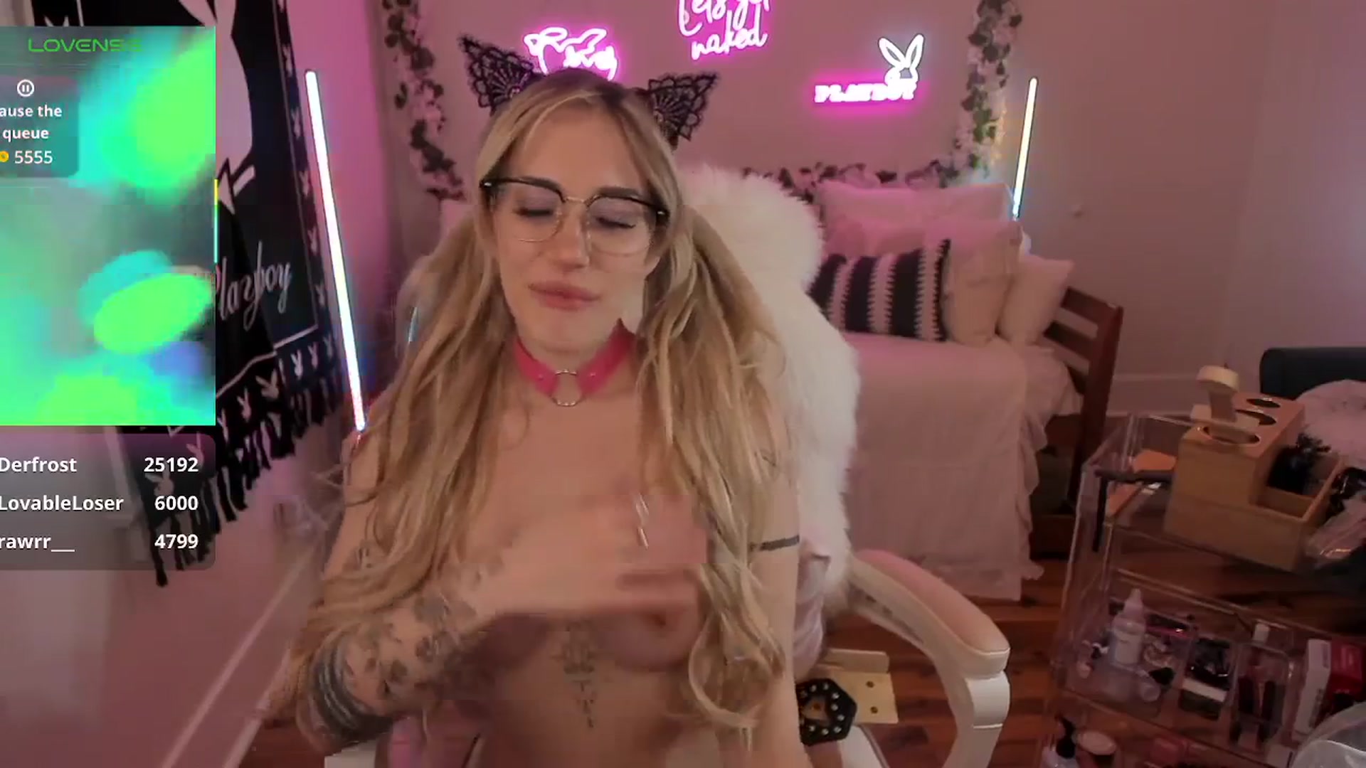 Gallery image thumbnail from LillieQ's myfreecams stream on, 09/01/2025, 09:03 image 10 of 20