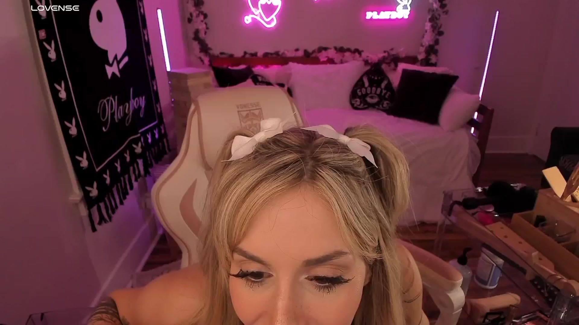 Gallery image thumbnail from LillieQ's myfreecams stream on, 09/24/2025, 06:00 image 14 of 20