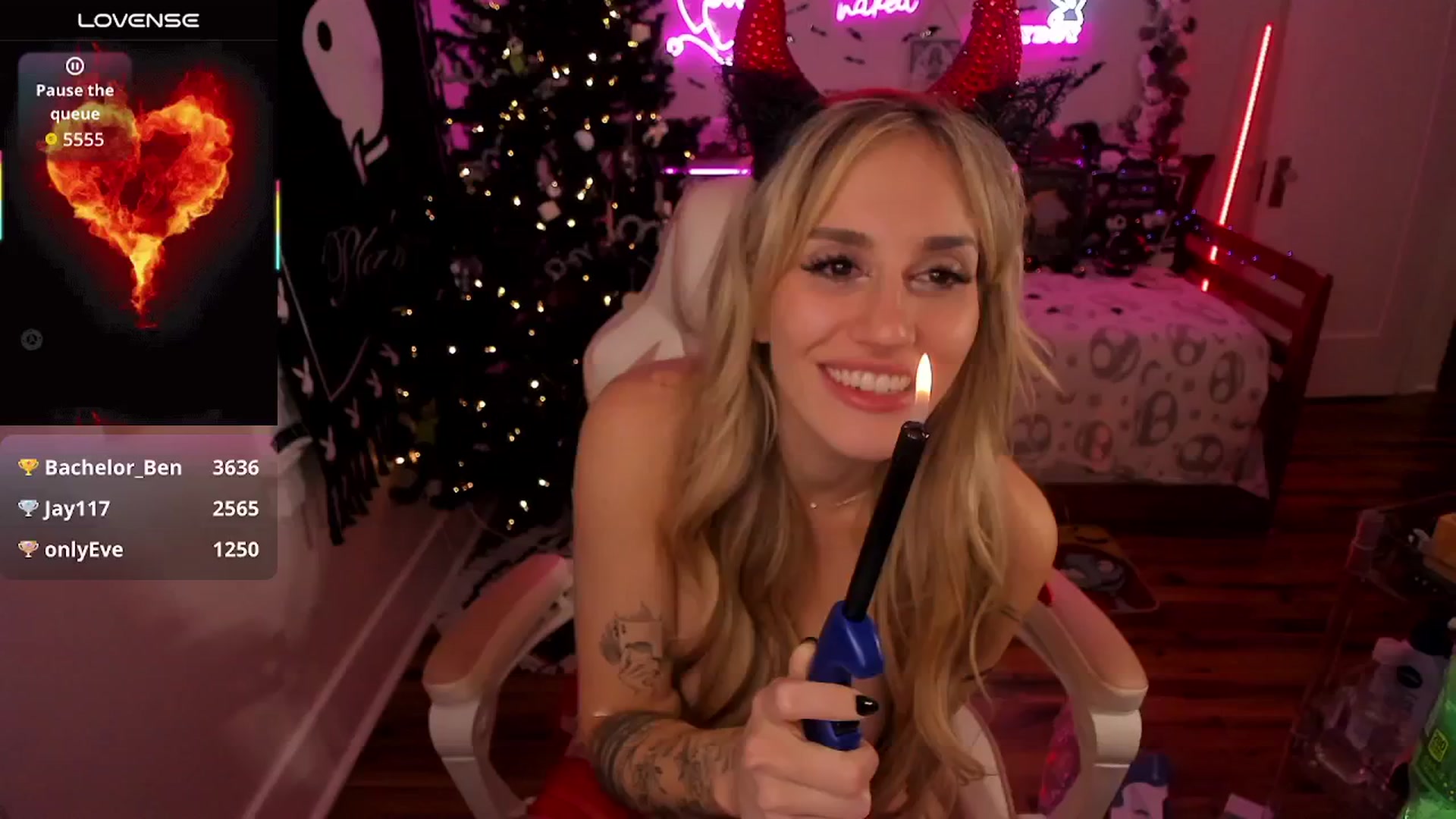 Gallery image thumbnail from LillieQ's myfreecams stream on, 10/04/2025, 12:27 image 7 of 20