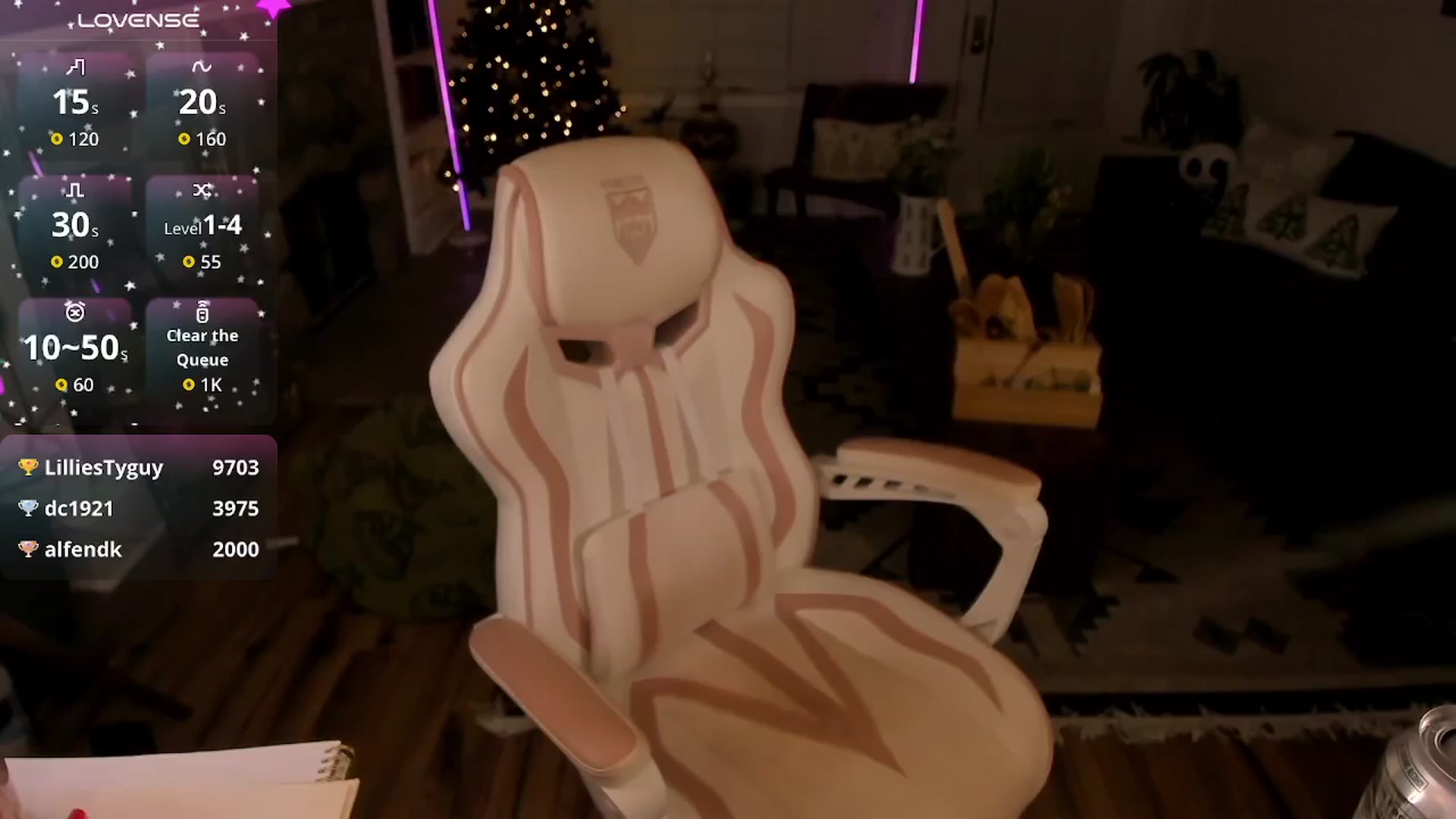 Gallery image thumbnail from LillieQ's myfreecams stream on, 12/05/2025, 13:21 image 4 of 20
