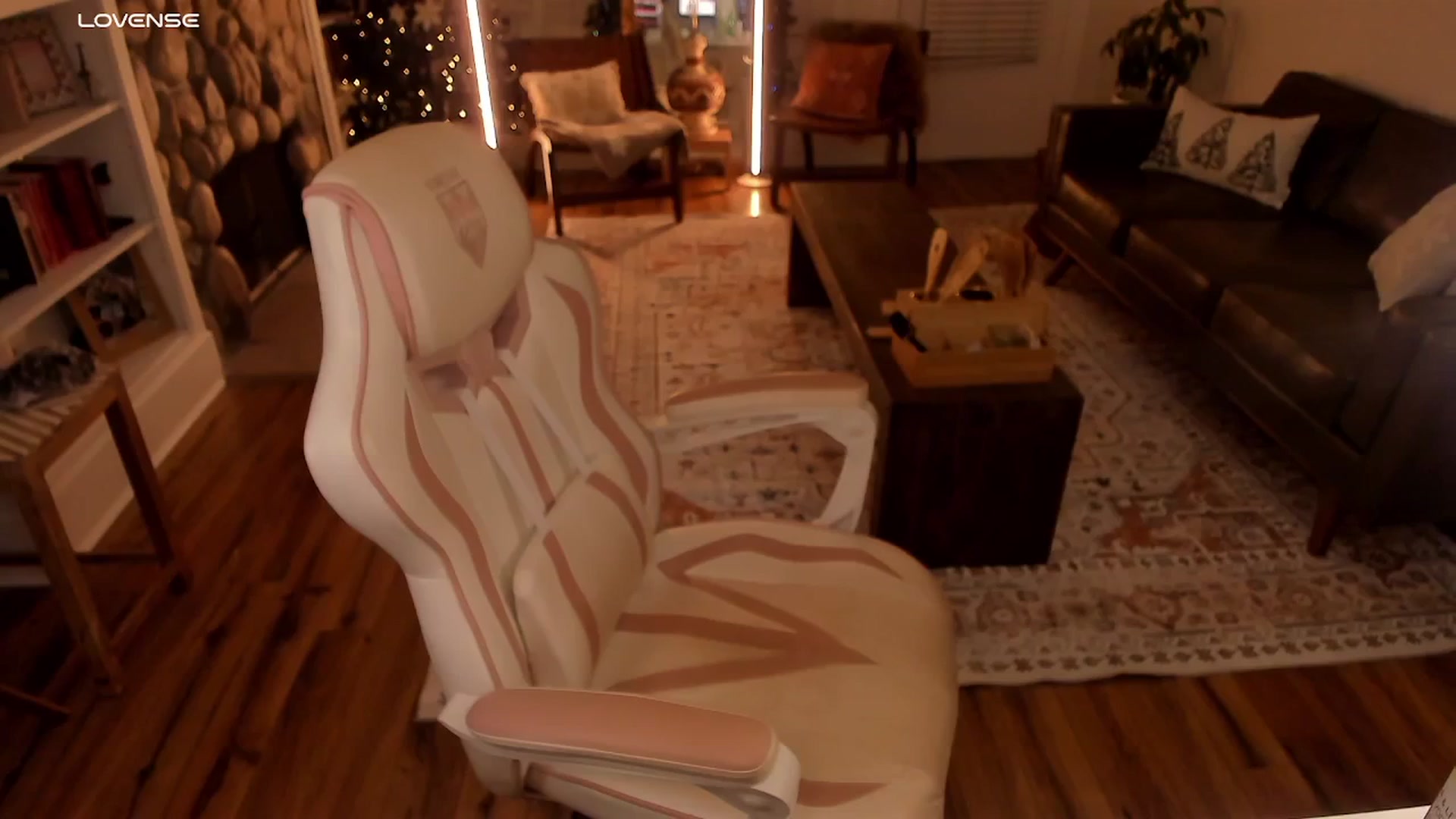Gallery image thumbnail from LillieQ's myfreecams stream on, 12/11/2025, 10:15 image 7 of 20