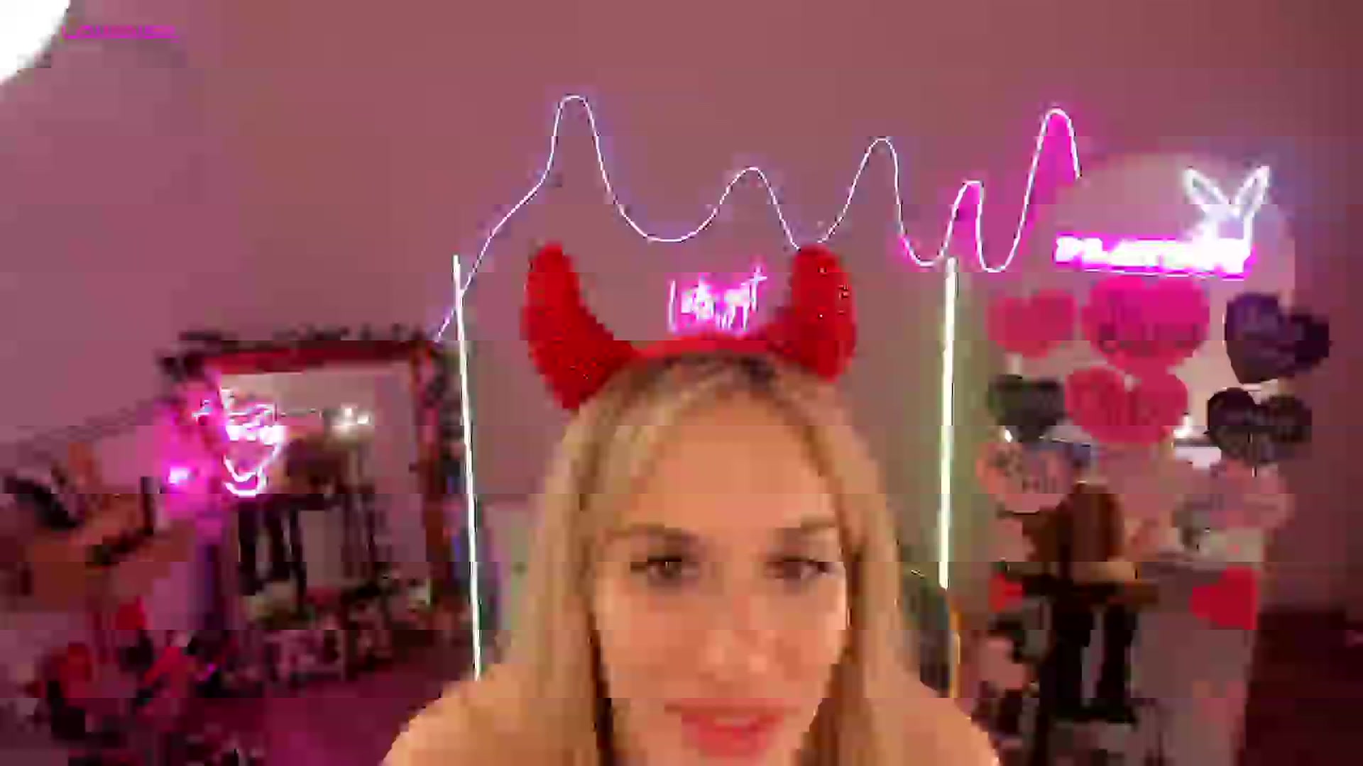 Gallery image thumbnail from LillieQ's myfreecams stream on, 02/14/2026, 09:38 image 7 of 20