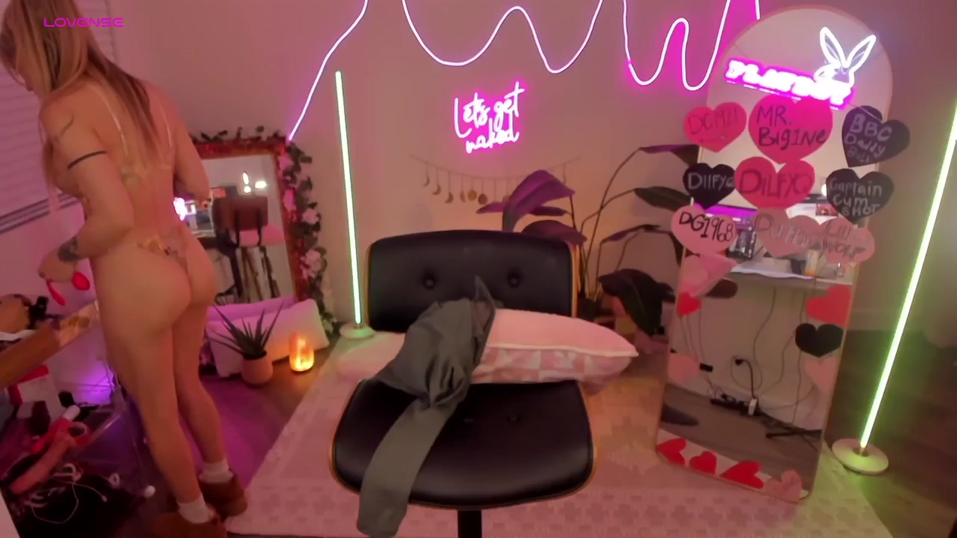 Gallery image thumbnail from LillieQ's myfreecams stream on, 02/20/2026, 06:40 image 12 of 20