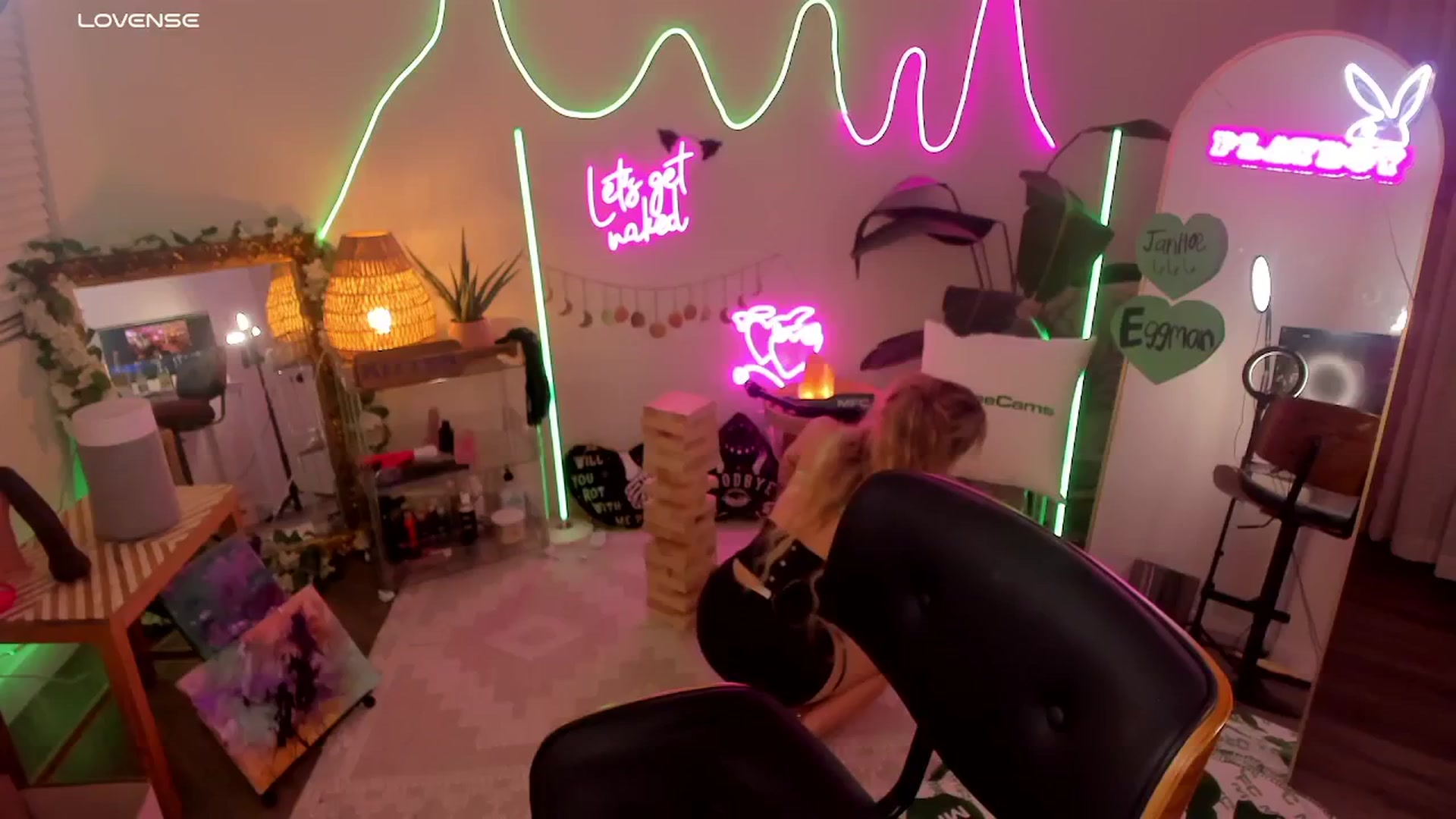 Gallery image thumbnail from LillieQ's myfreecams stream on, 03/15/2026, 07:40 image 1 of 20