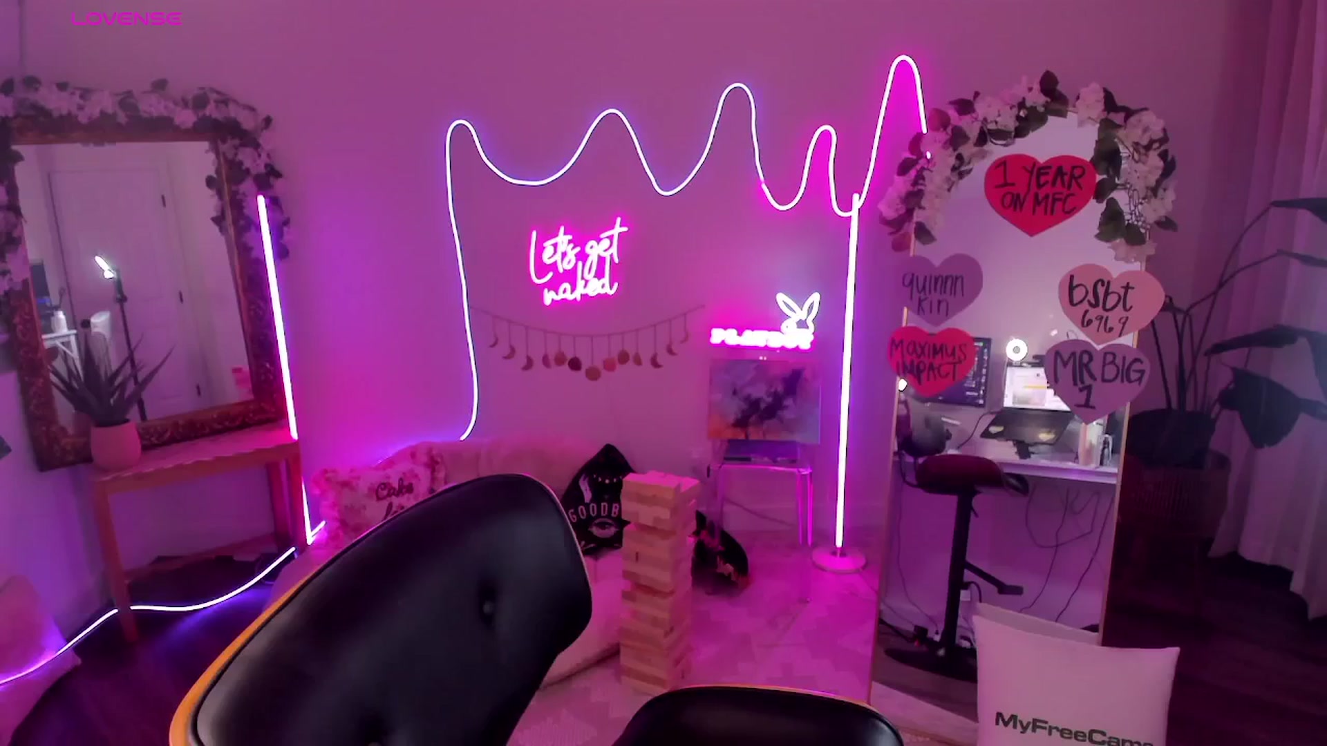 Gallery image thumbnail from LillieQ's myfreecams stream on, 04/04/2026, 06:29 image 8 of 20