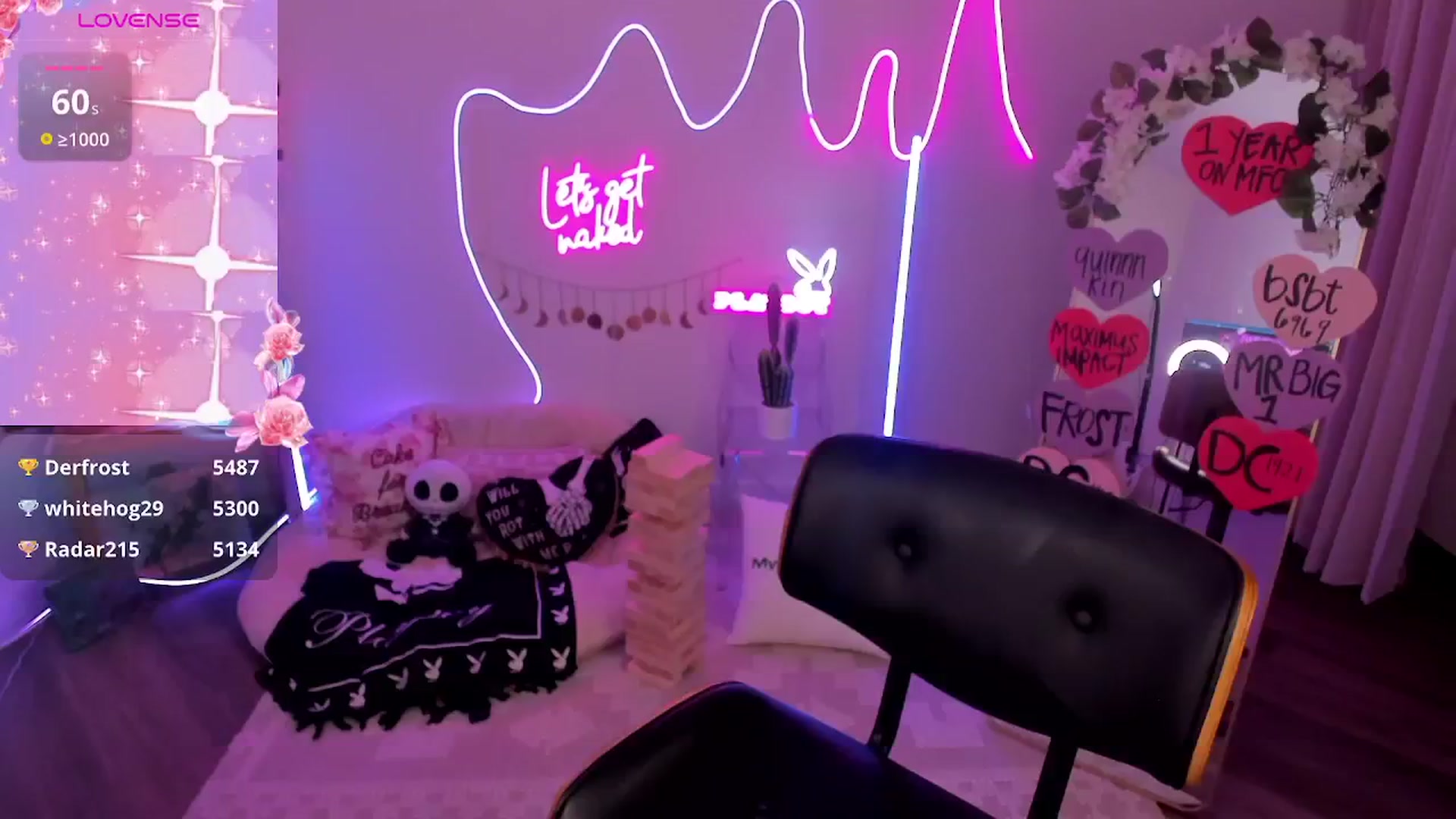 Gallery image thumbnail from LillieQ's myfreecams stream on, 04/07/2026, 10:39 image 10 of 20