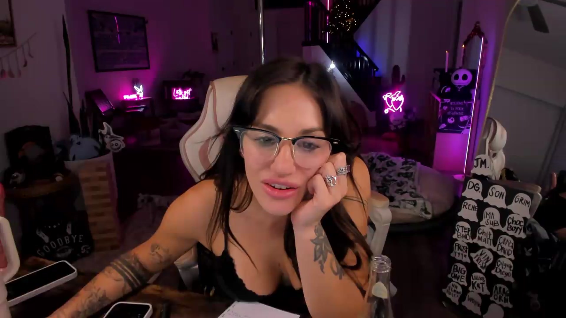 Gallery image thumbnail from LillieQ's myfreecams stream on, 09/07/2026, 10:06 image 19 of 20