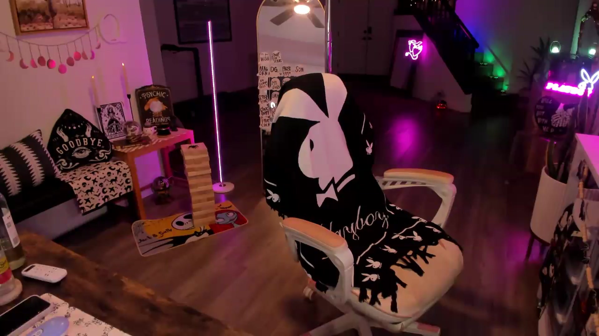 Gallery image thumbnail from LillieQ's myfreecams stream on, 09/15/2026, 08:07 image 8 of 20
