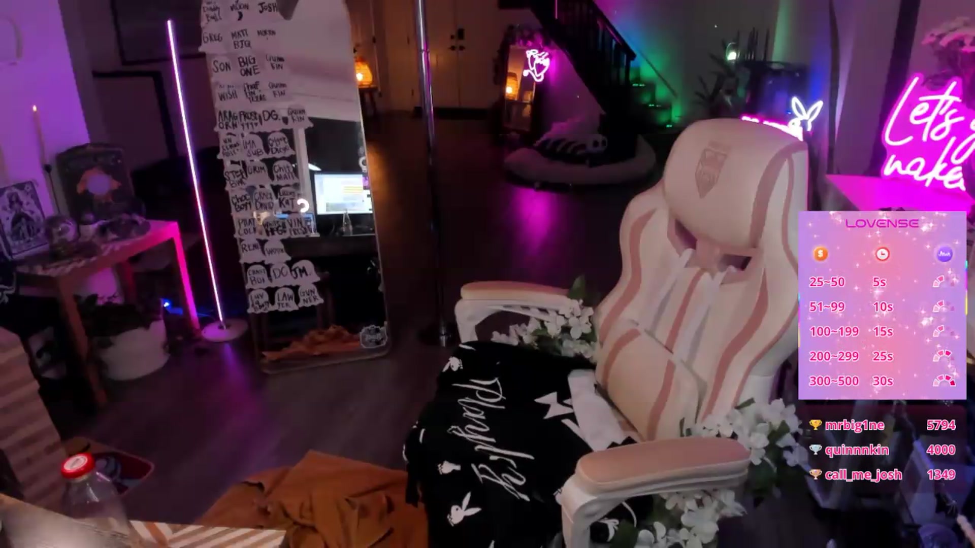 Gallery image thumbnail from LillieQ's myfreecams stream on, 09/19/2026, 11:05 image 10 of 20