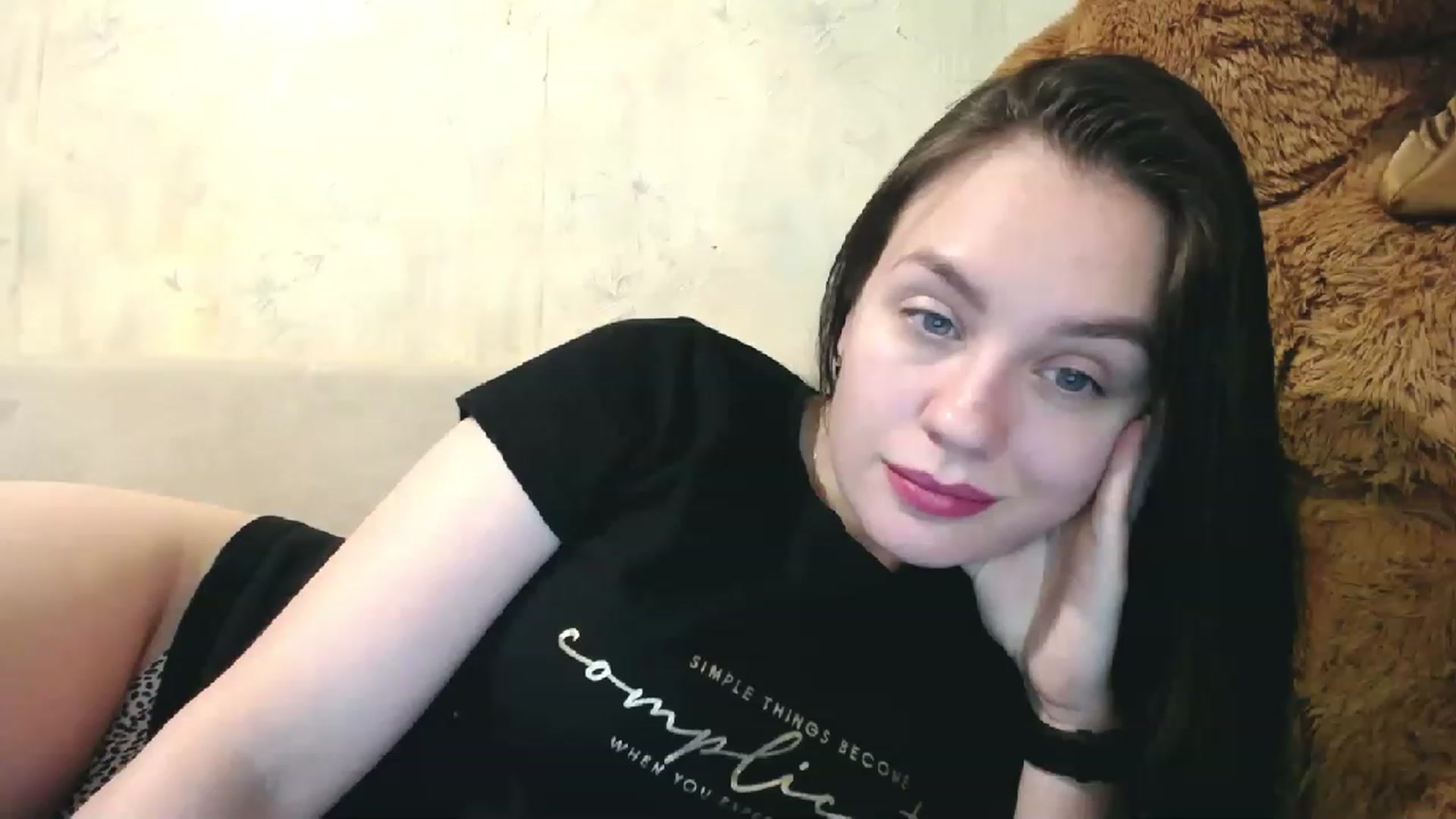 Gallery image thumbnail from Lillit__Wood_'s myfreecams stream on, 12/20/2022, 24:38 image 16 of 20
