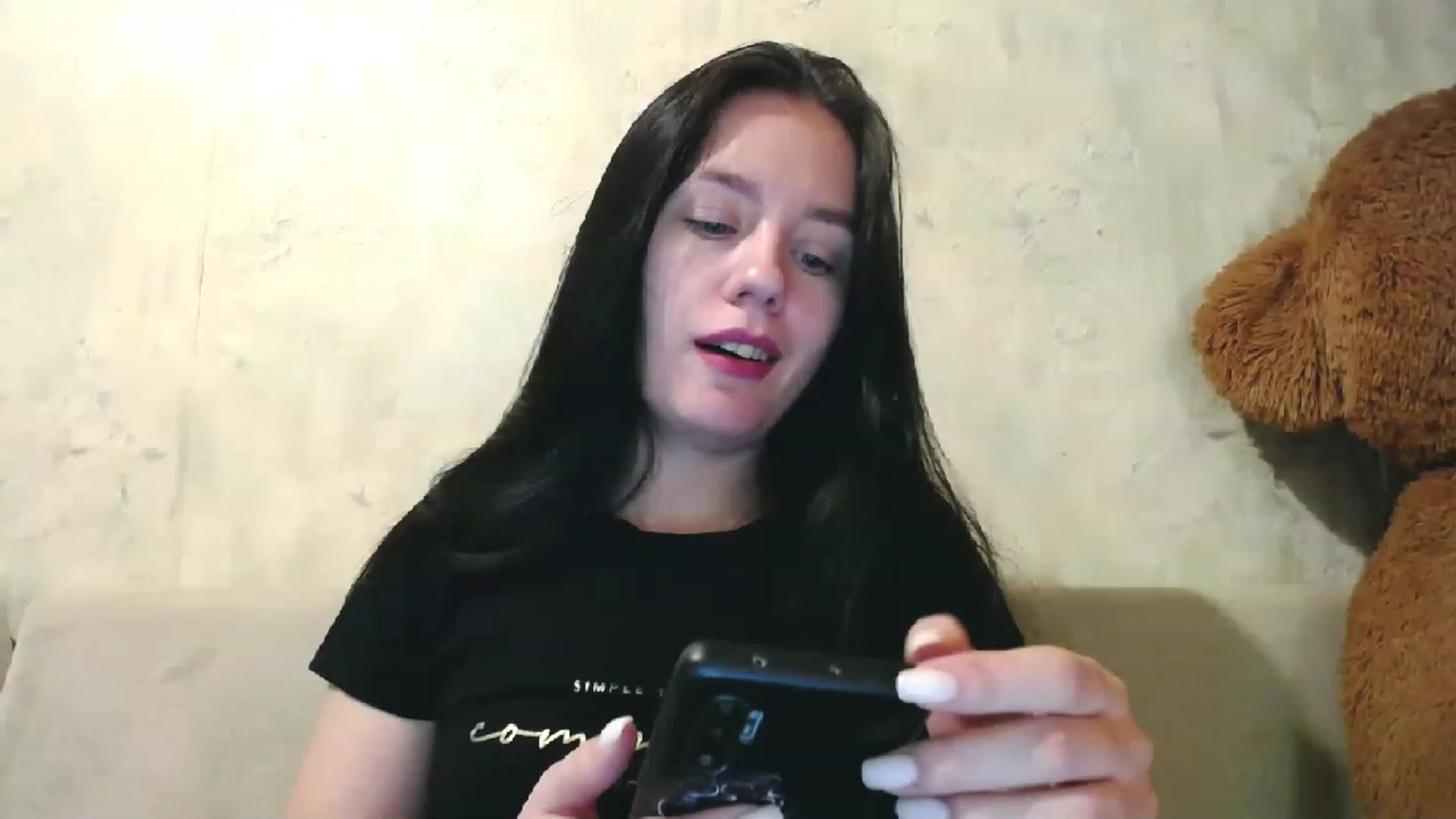 Gallery image thumbnail from Lillit__Wood_'s myfreecams stream on, 12/20/2022, 24:38 image 2 of 20